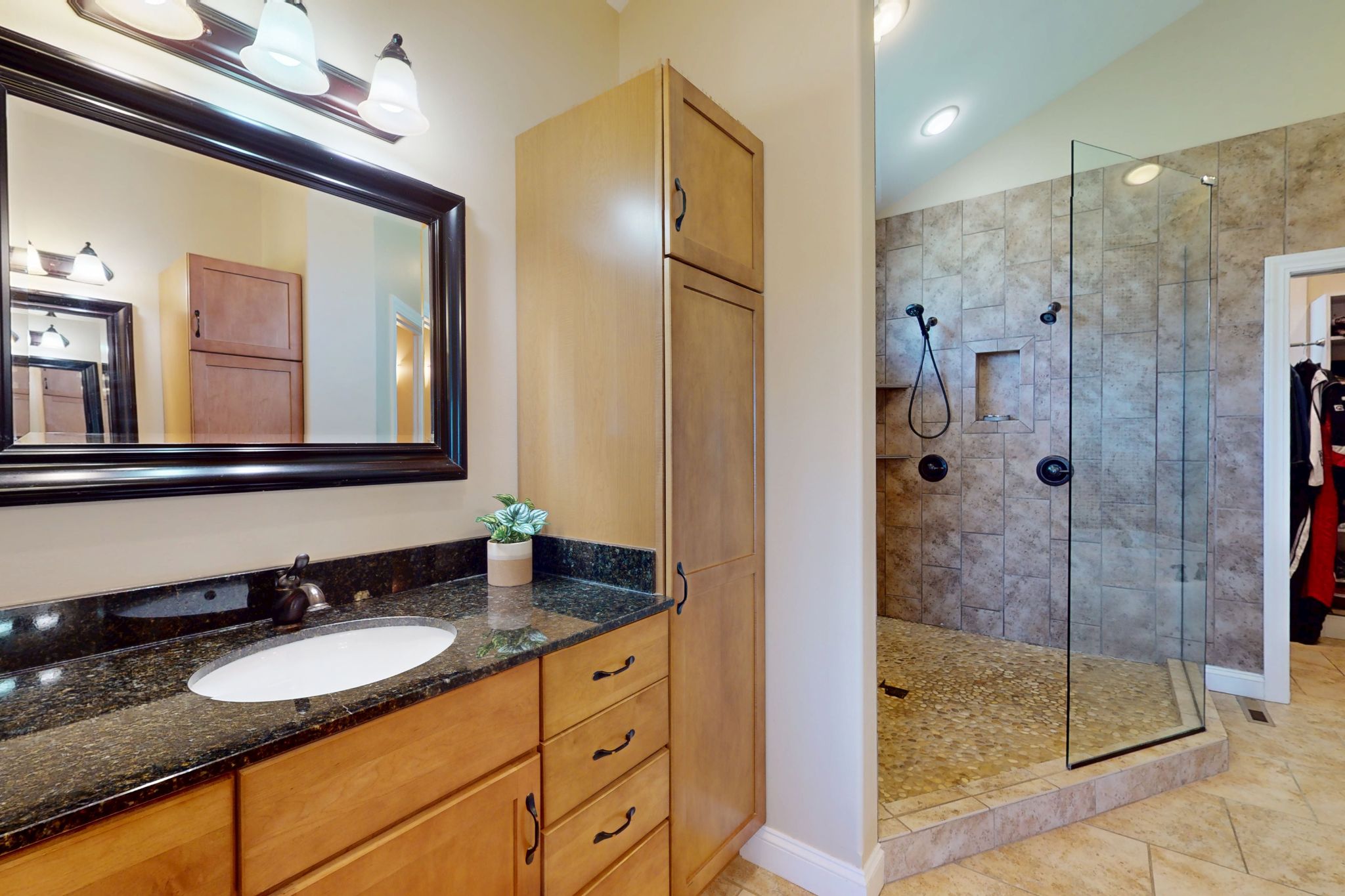 2109 Wedgewood Drive, Asbury, IA, Image 23