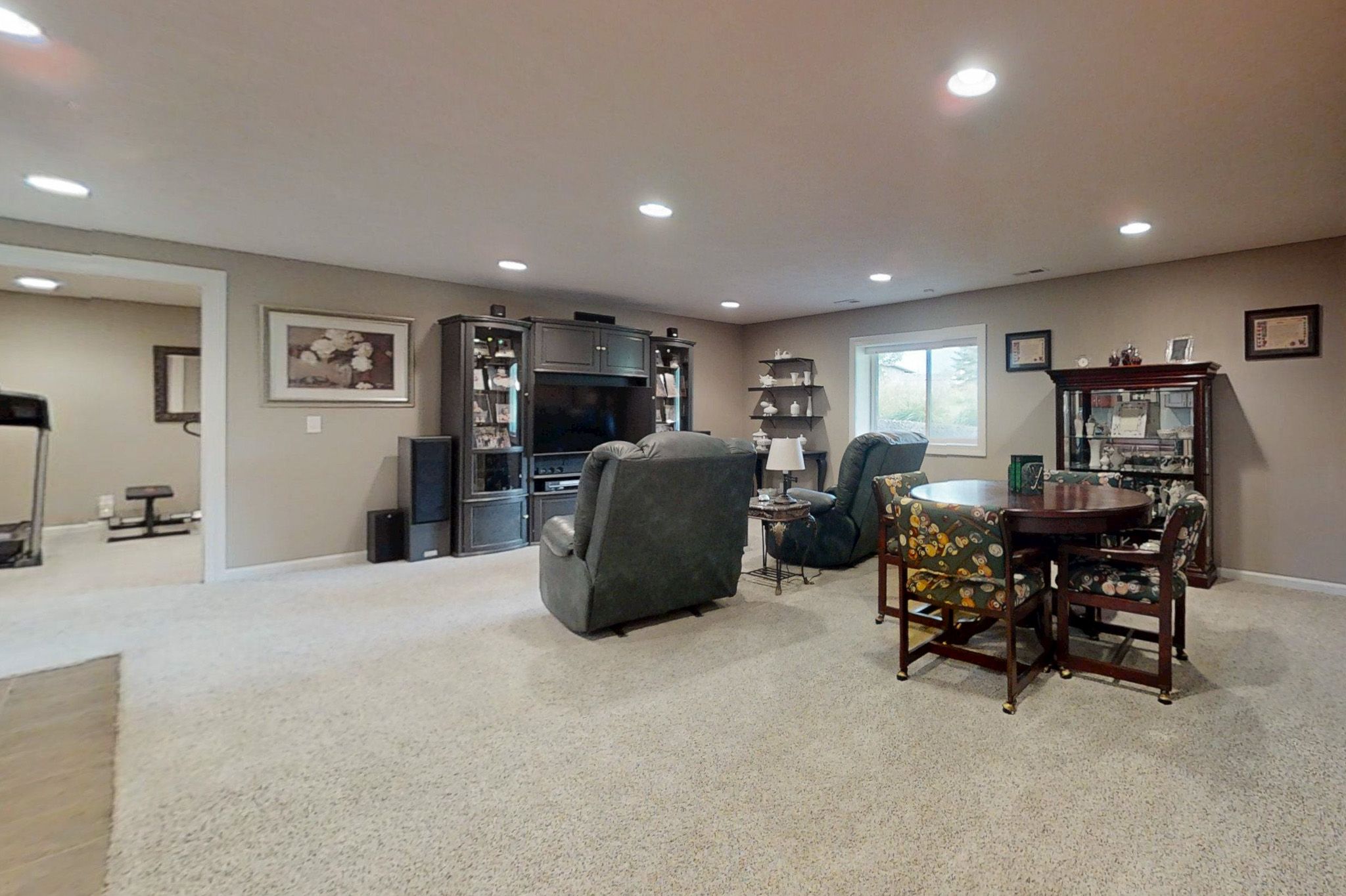 1319 W Cademon Cir, Lincoln, NE, Image 17