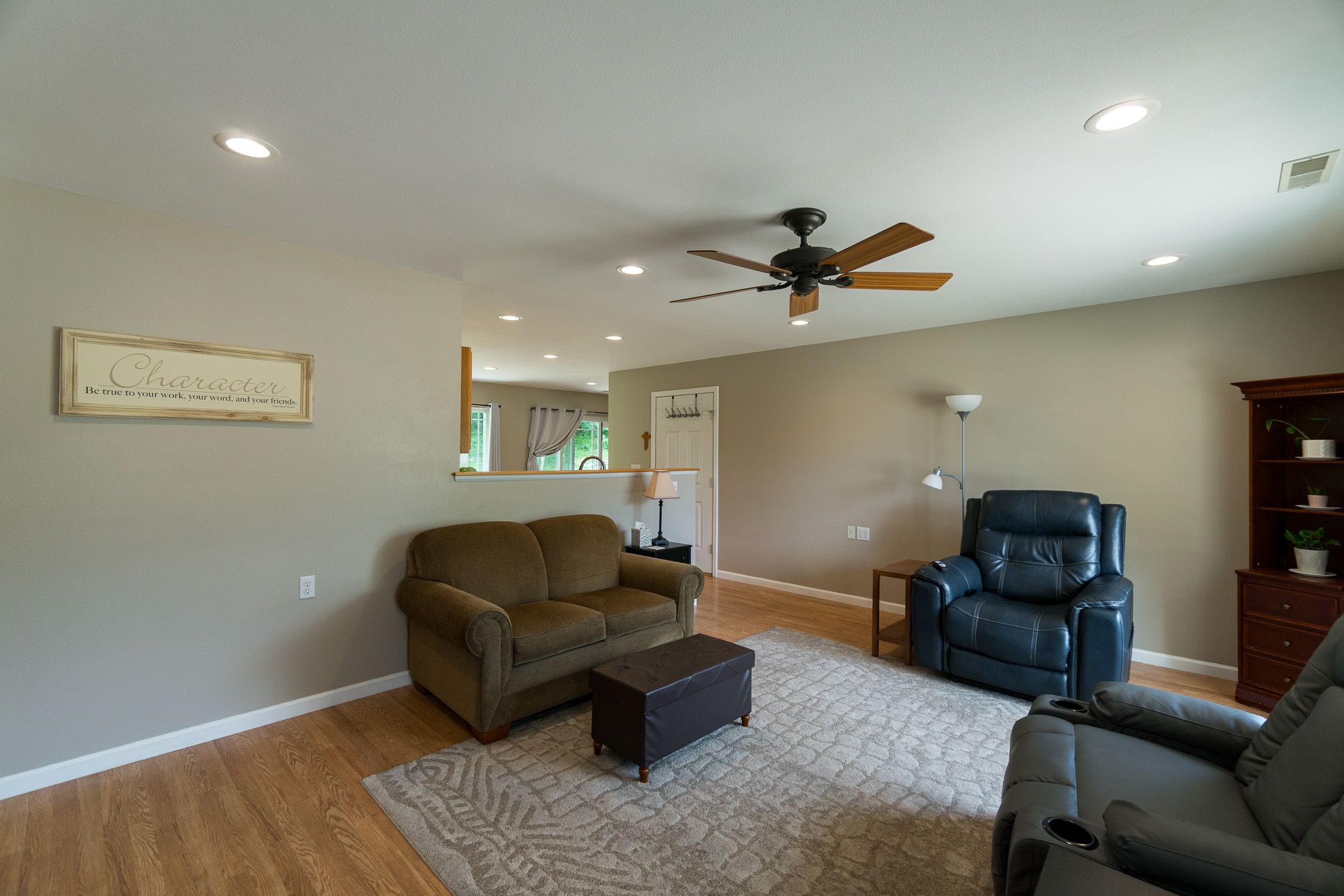 2742 O Ave NW, Cedar Rapids, IA, Image 3