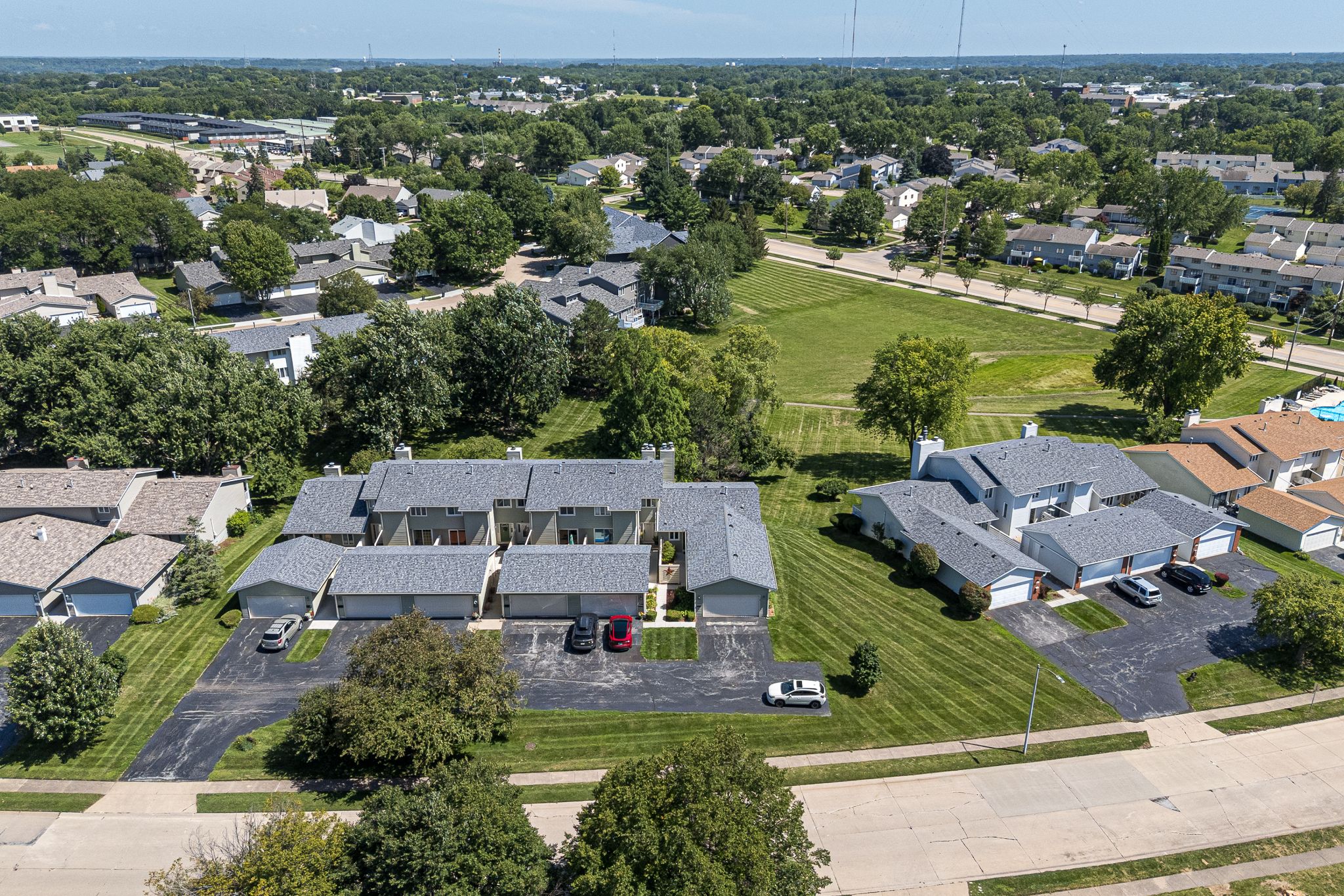 3065 Parkwild Dr, Bettendorf, IA, Image 38