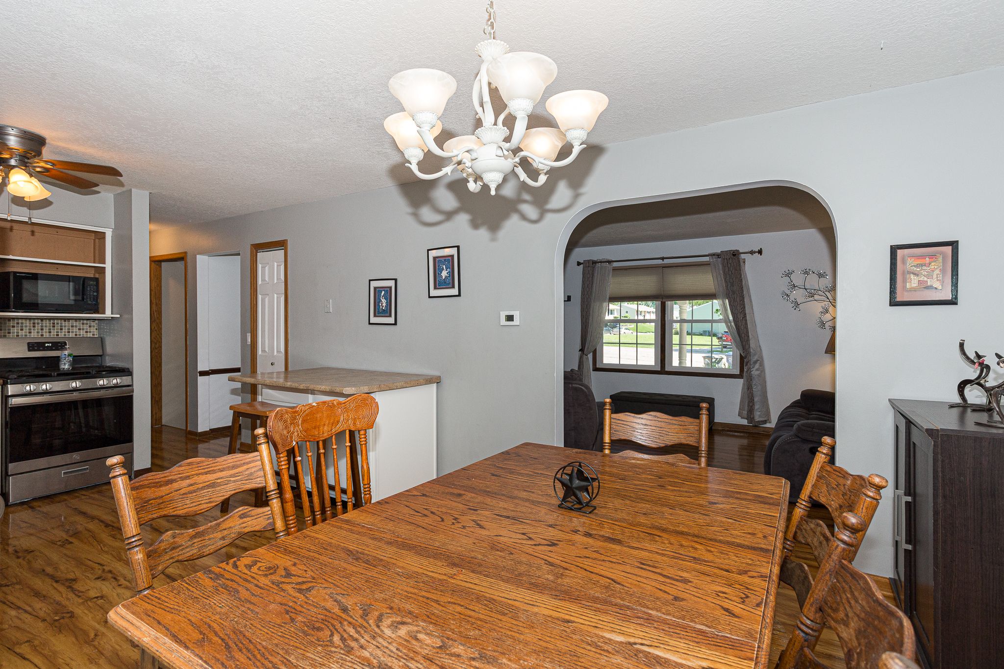 1320 Medina Ct, Bettendorf, IA, Image 11
