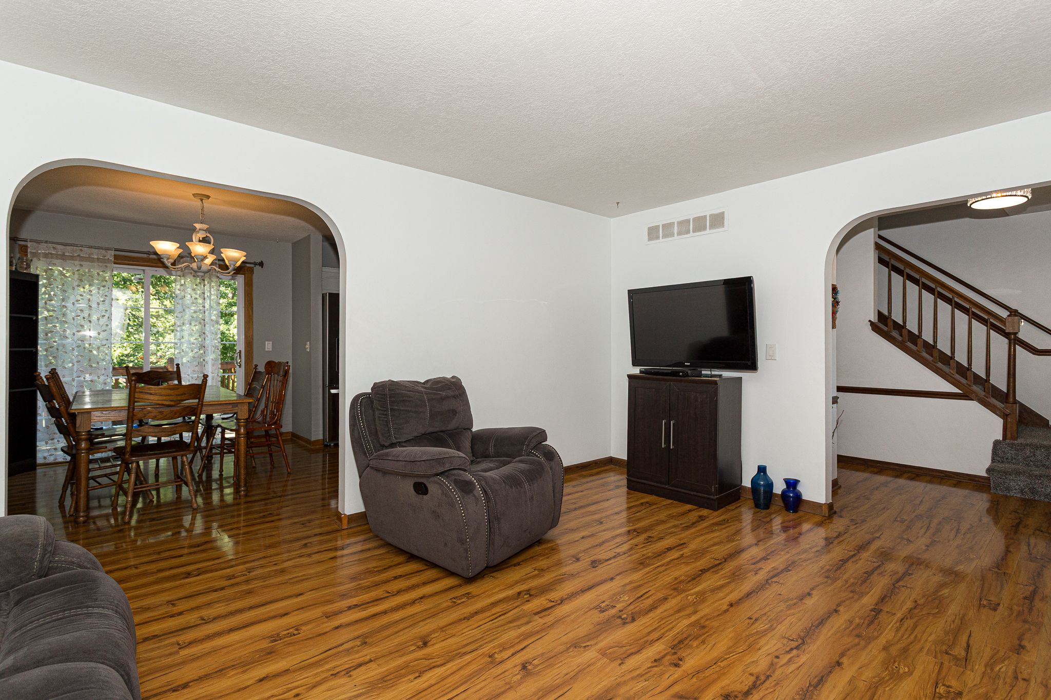 1320 Medina Ct, Bettendorf, IA, Image 5