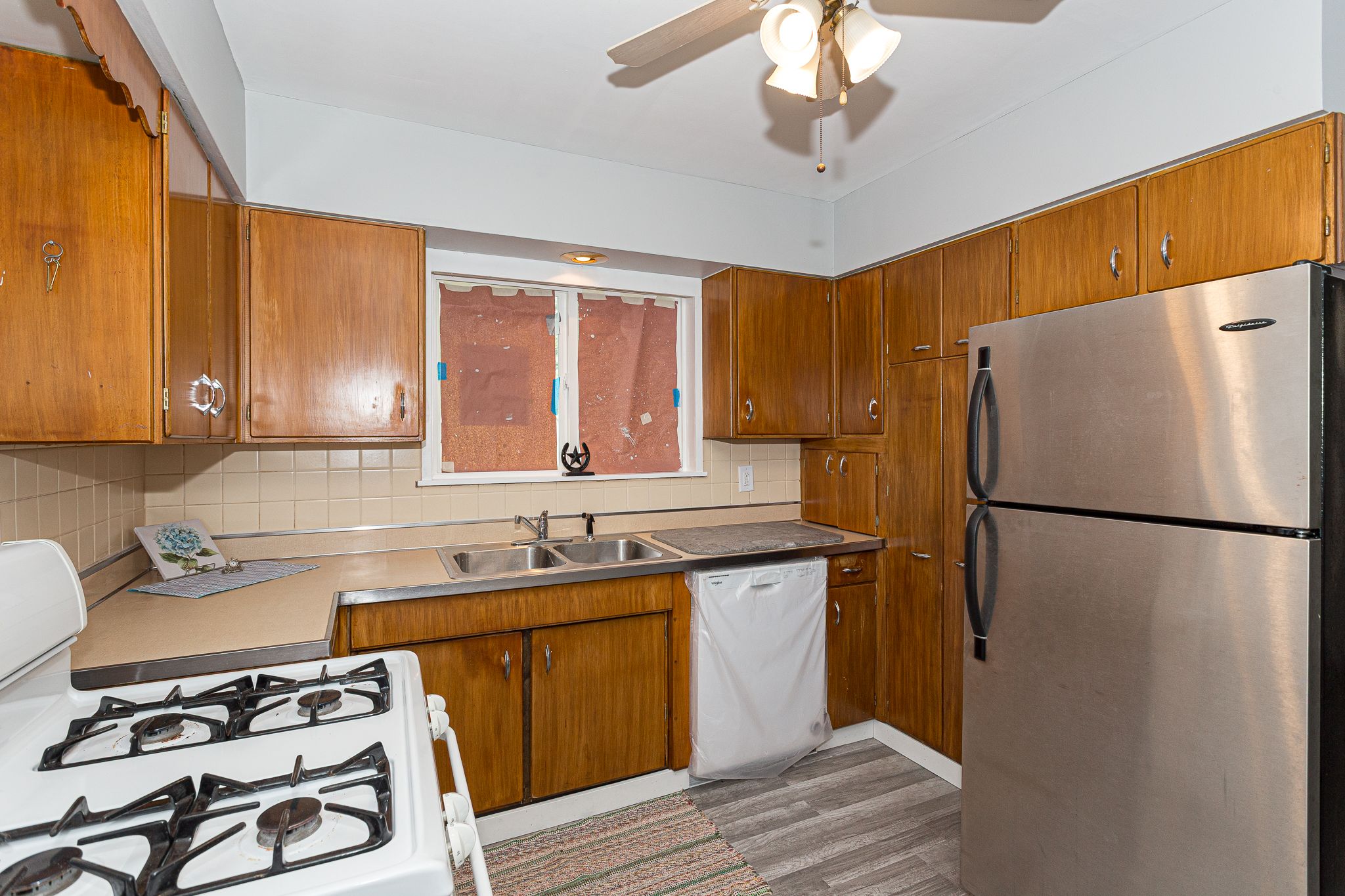 1607 Bellevue Ave, Bettendorf, IA, Image 15