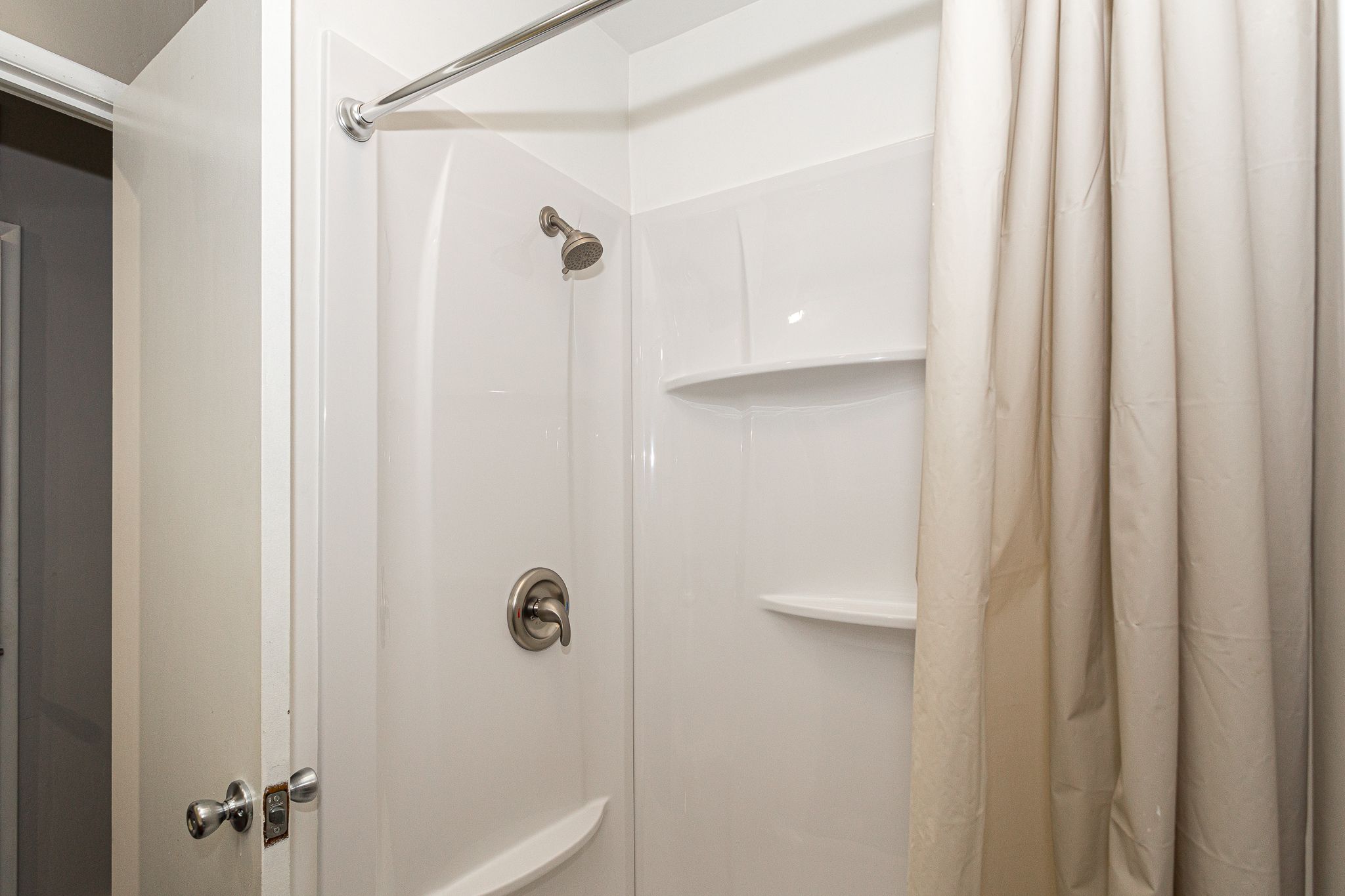 1607 Bellevue Ave, Bettendorf, IA, Image 19