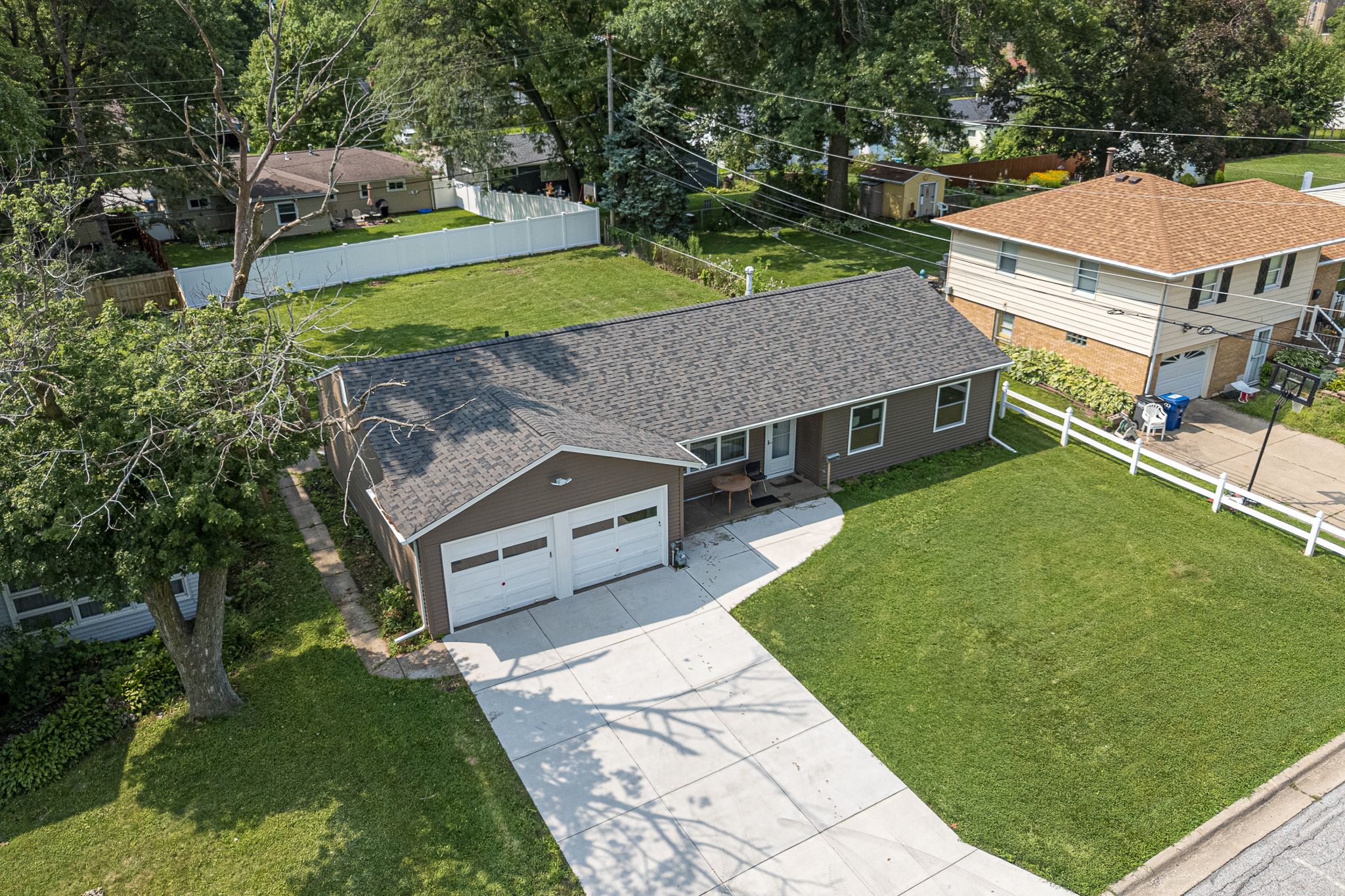 1607 Bellevue Ave, Bettendorf, IA, Image 1