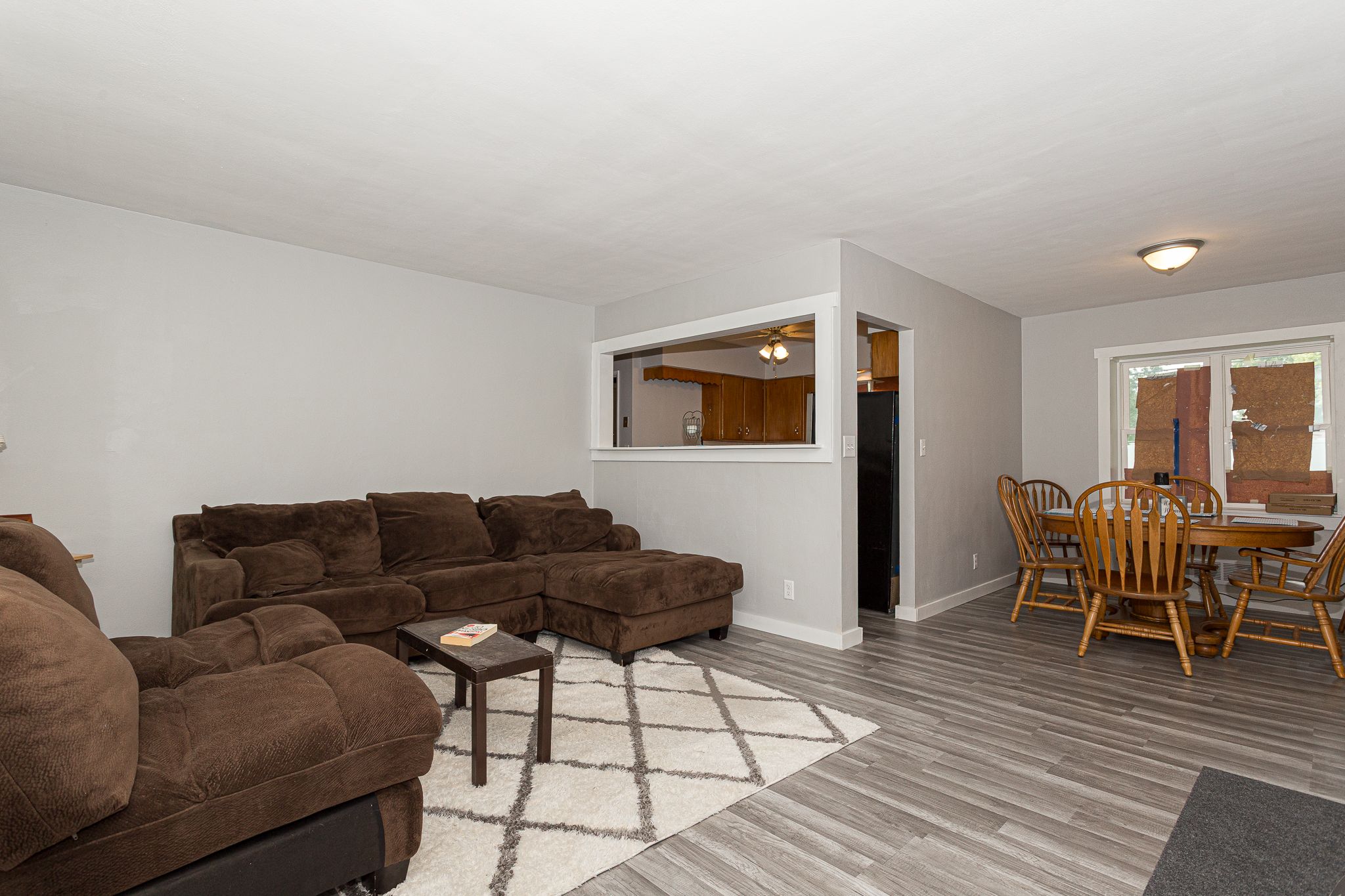 1607 Bellevue Ave, Bettendorf, IA, Image 4