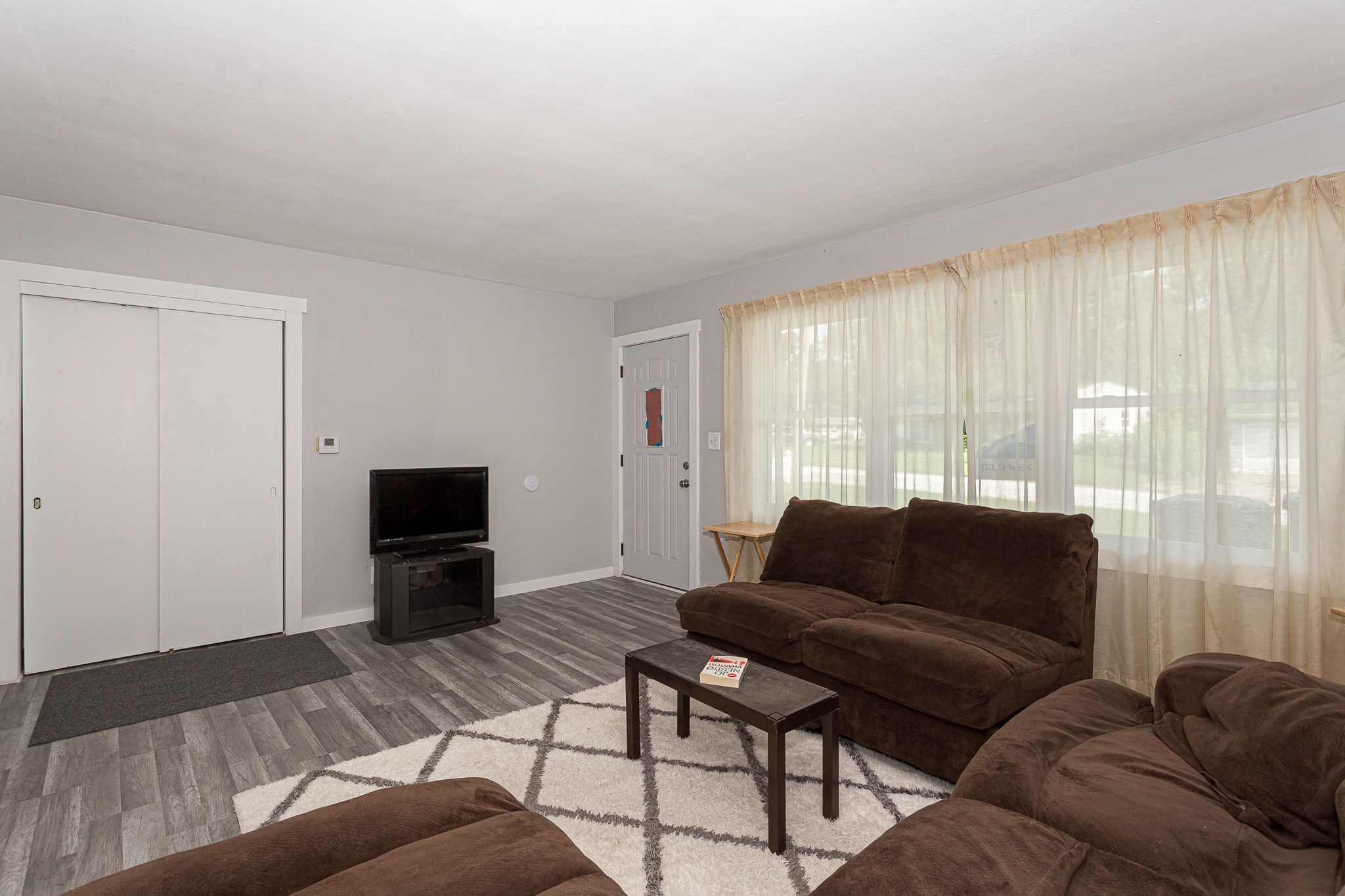 1607 Bellevue Ave, Bettendorf, IA, Image 6