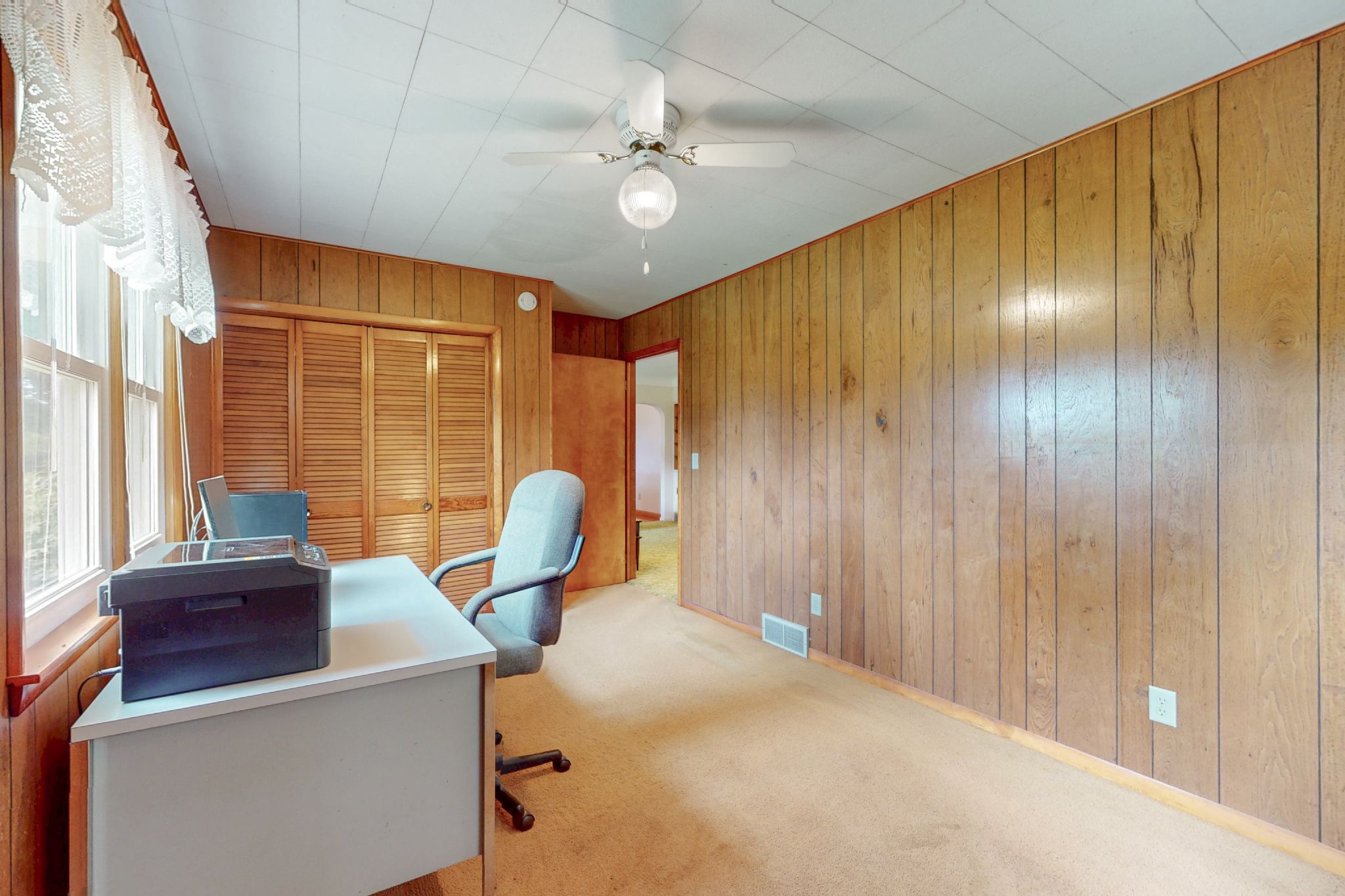3701 Lafayette Rd, Center Point, IA, Image 15