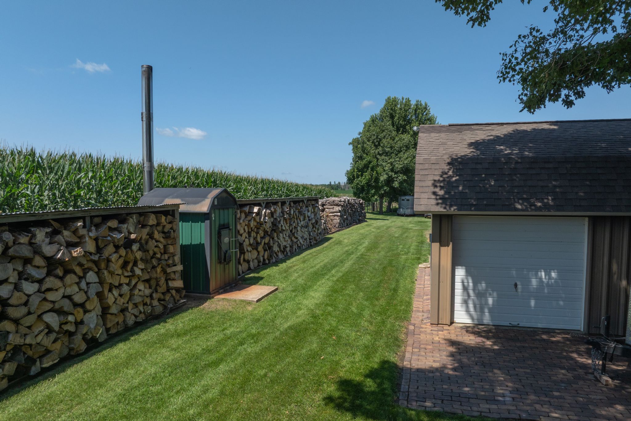3701 Lafayette Rd, Center Point, IA, Image 32