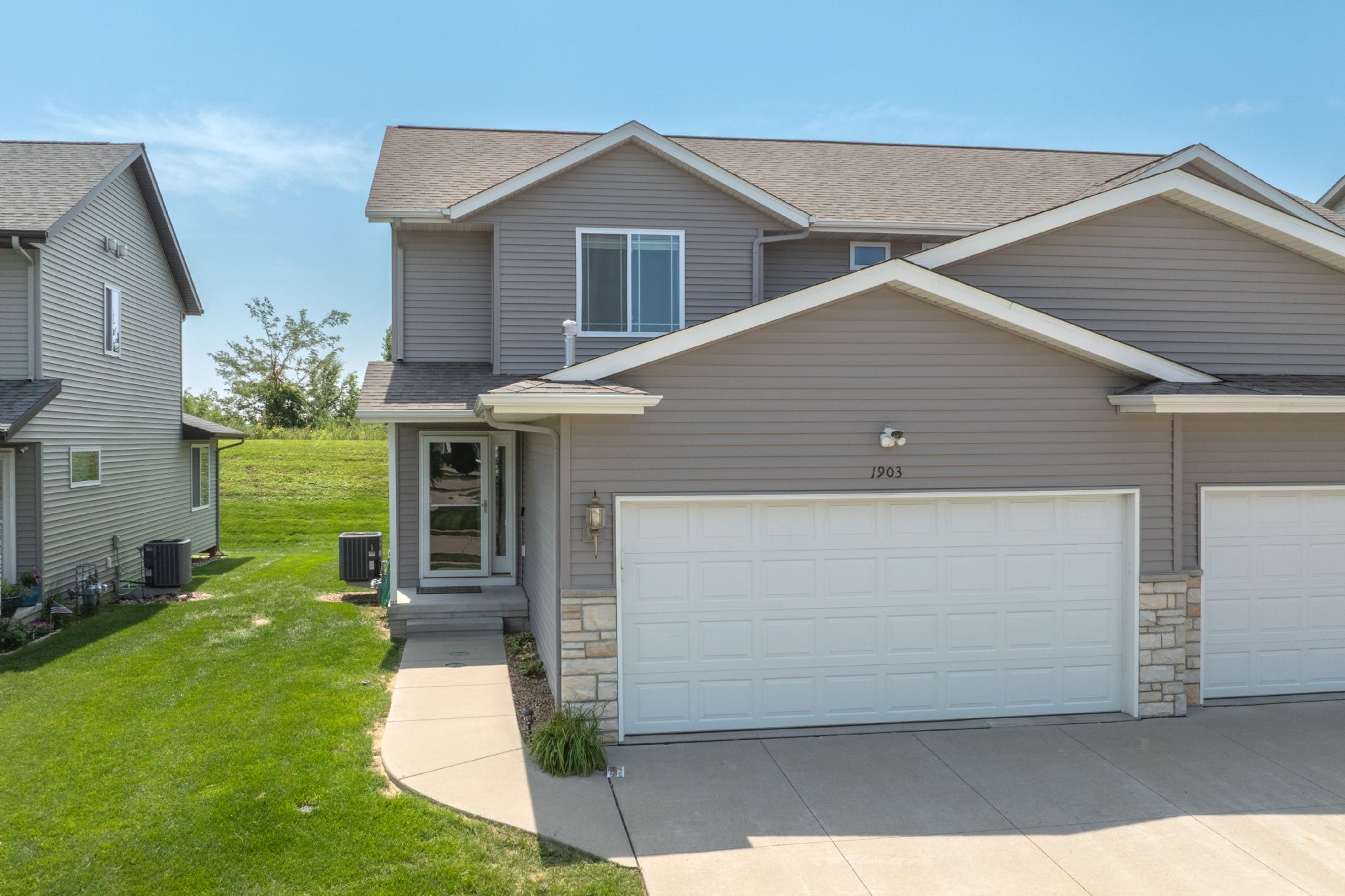 1903 Rosehill Dr SW, Cedar Rapids, IA, Image 4