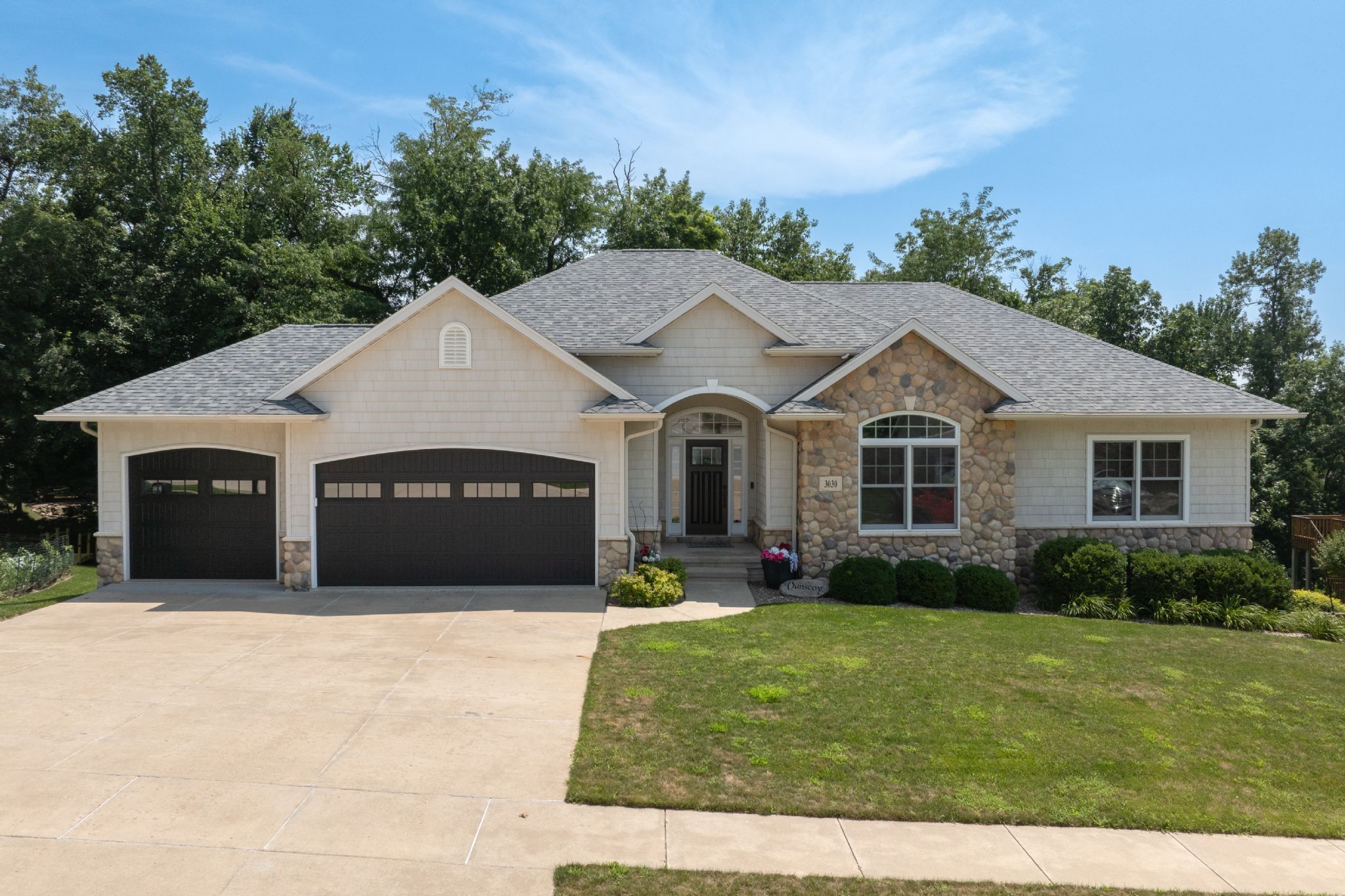 3030 Old Orchard Rd NE, Cedar Rapids, IA, Image 3