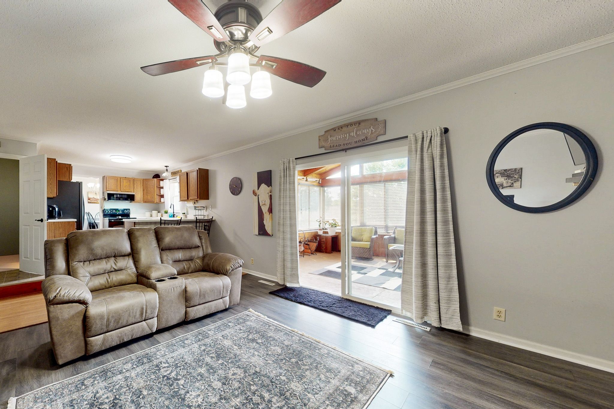 7417 Parkwood Ln NE, Cedar Rapids, IA, Image 3