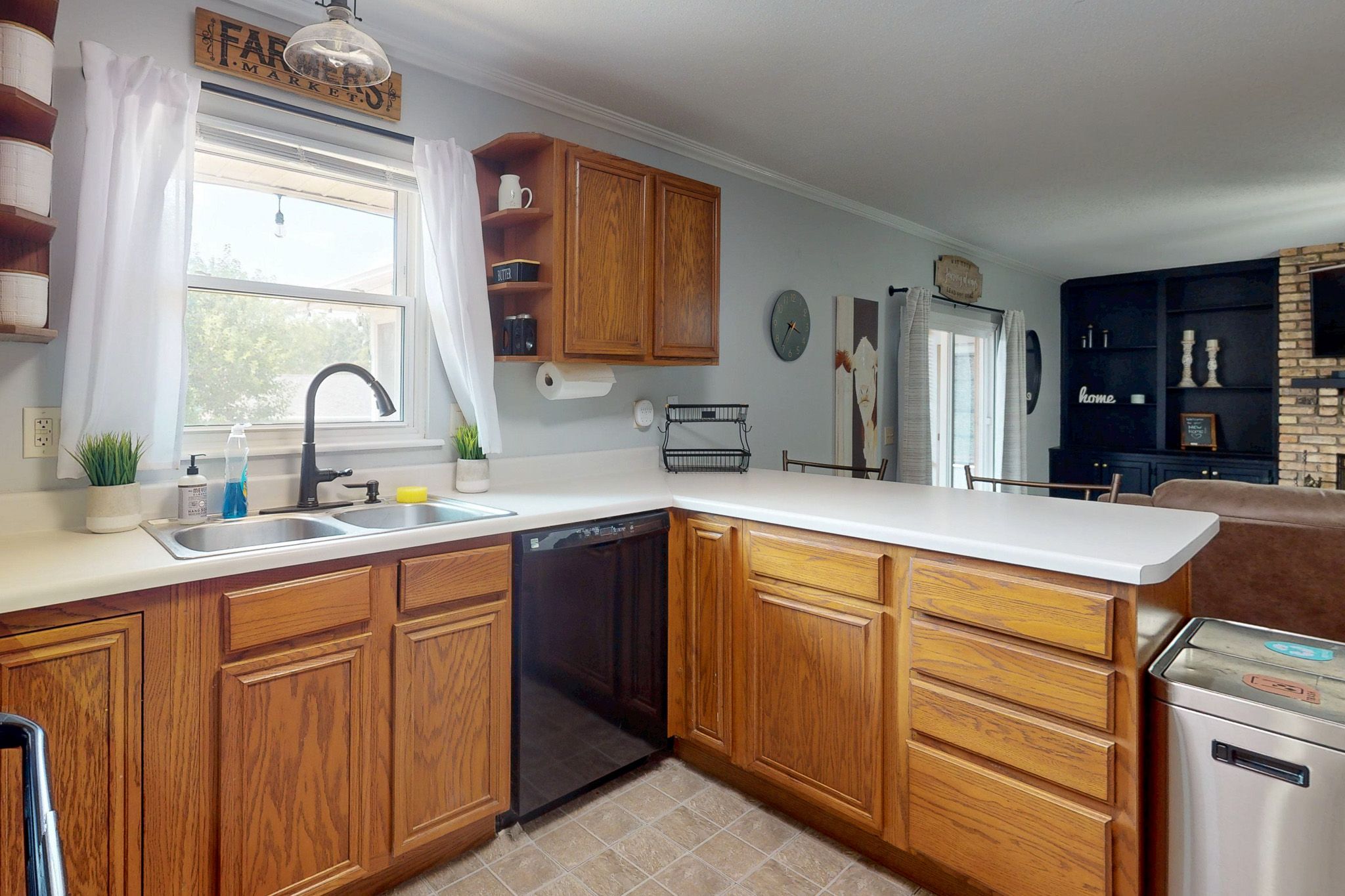 7417 Parkwood Ln NE, Cedar Rapids, IA, Image 7