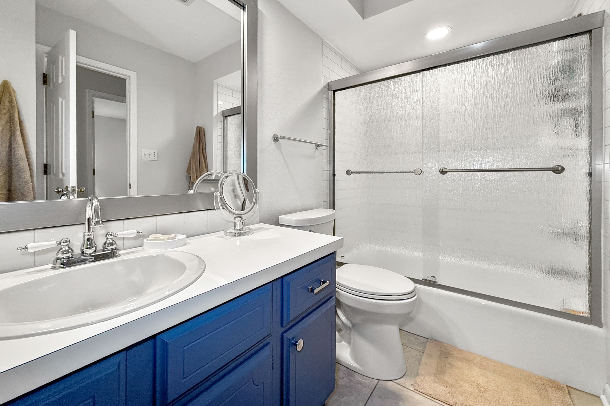 3931 Ashworth Rd,&nbsp;West Des Moines,&nbsp;IA,&nbsp;Image&nbsp;20