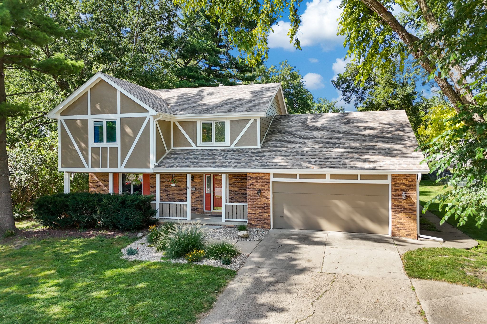 3931 Ashworth Rd,&nbsp;West Des Moines,&nbsp;IA,&nbsp;Image&nbsp;1