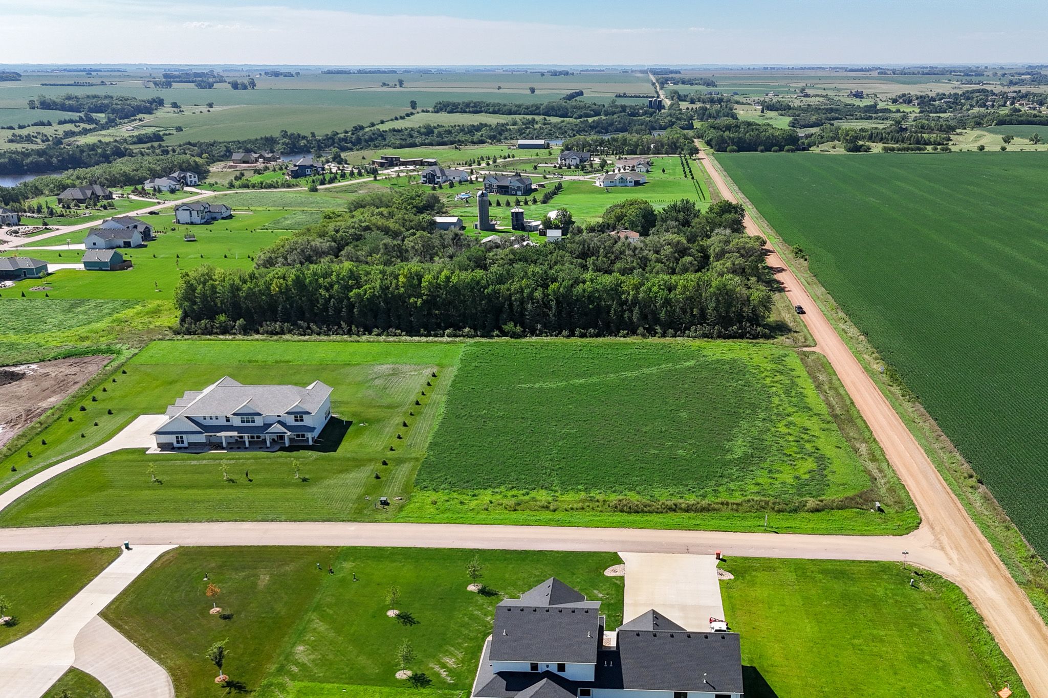 27201 Cedar Ridge Ct, Harrisburg, SD, Image 2
