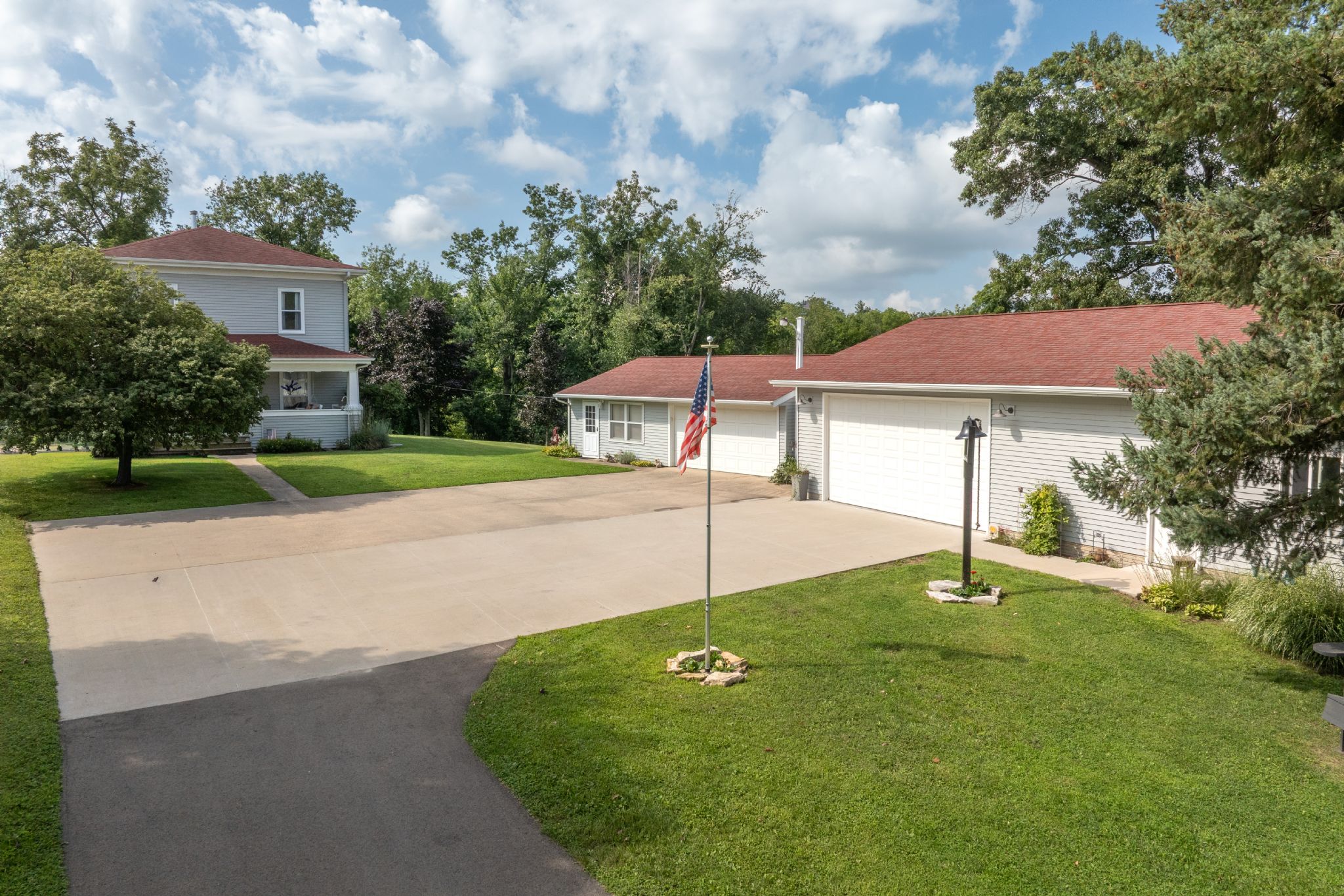 4114 Sunshine St SW, Cedar Rapids, IA, Image 1