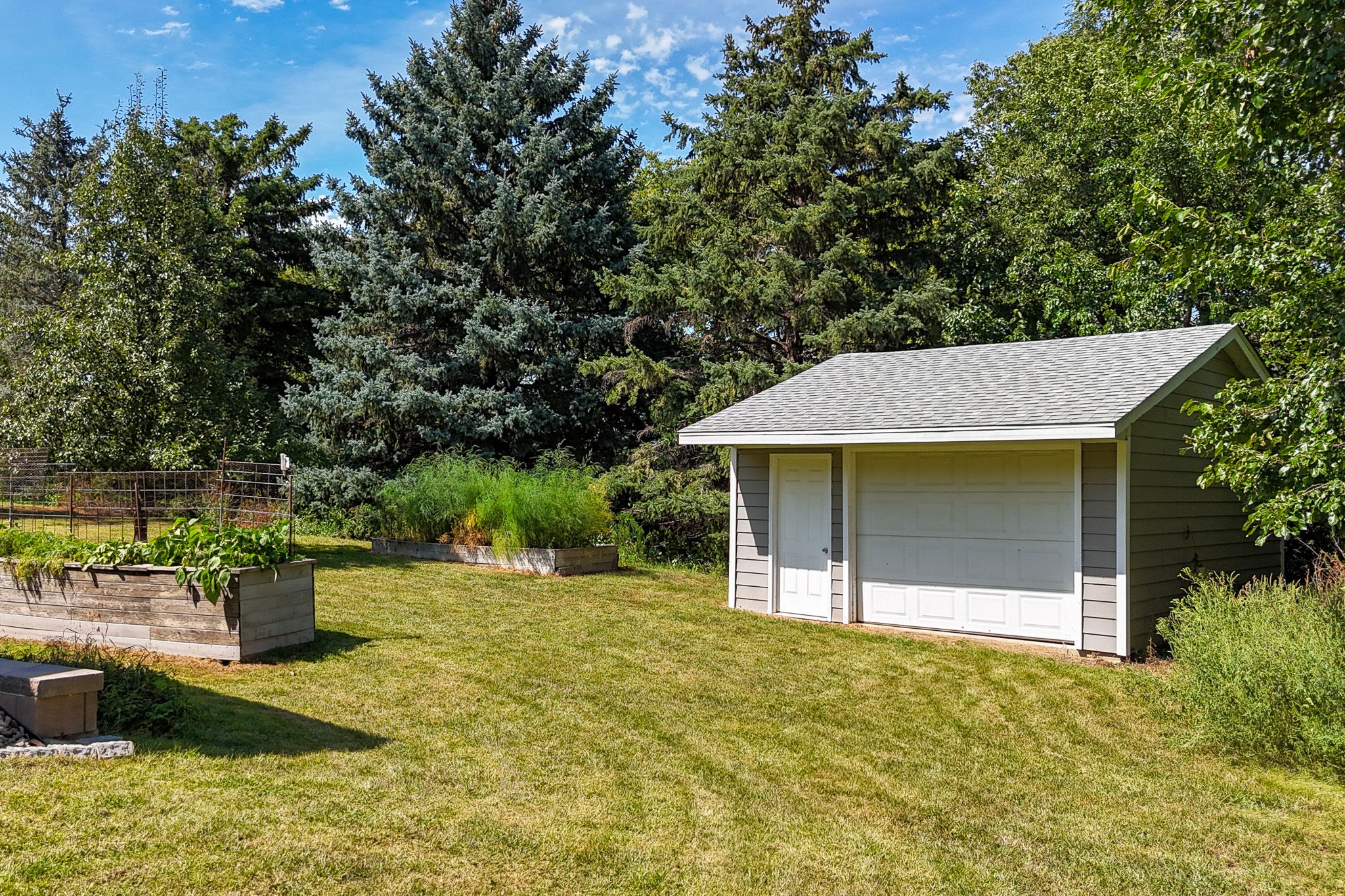 685 W Sanborn St, Parker, SD, Image 35