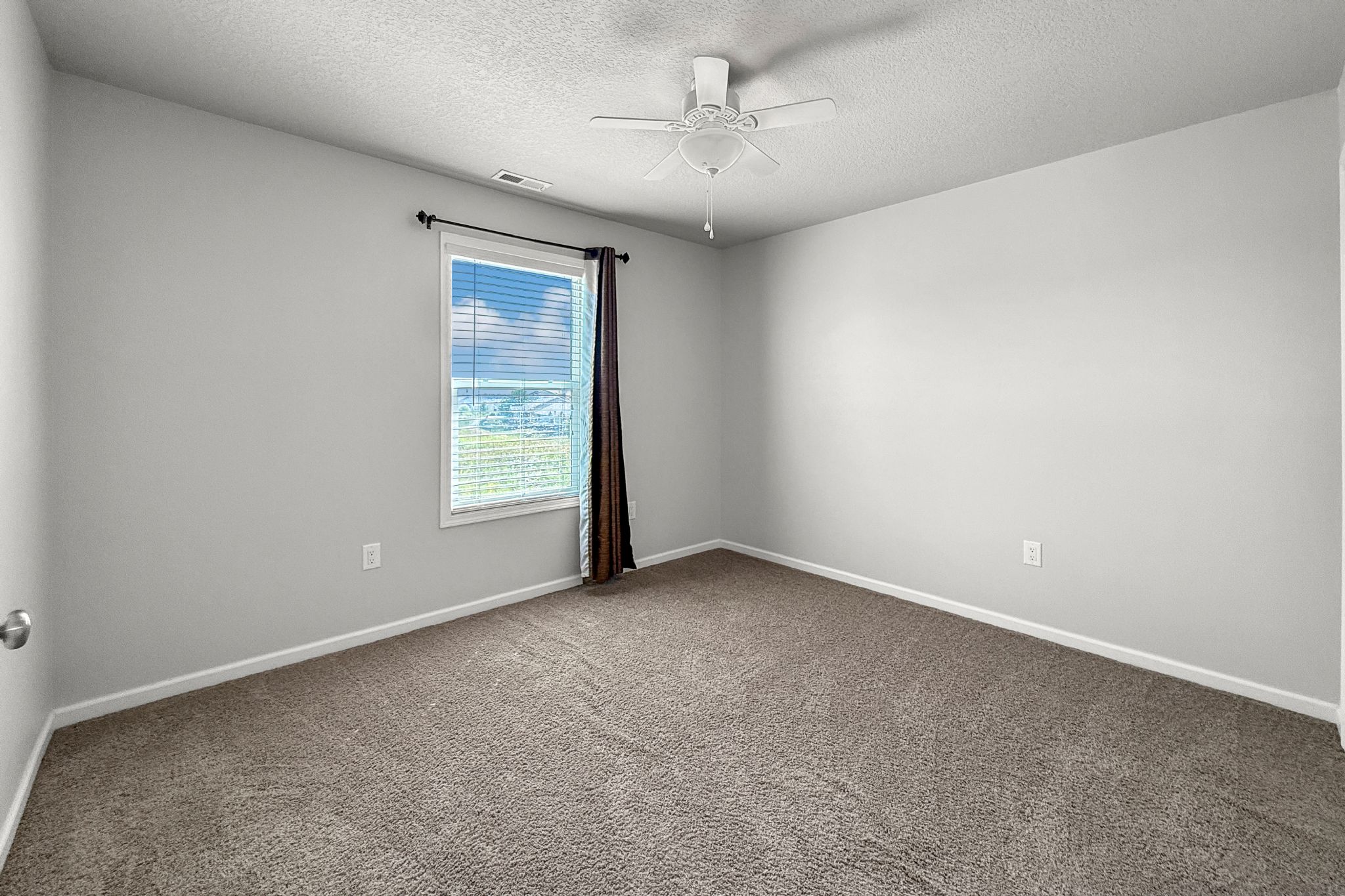 52 SE Booth Ave, Waukee, IA, Image 15