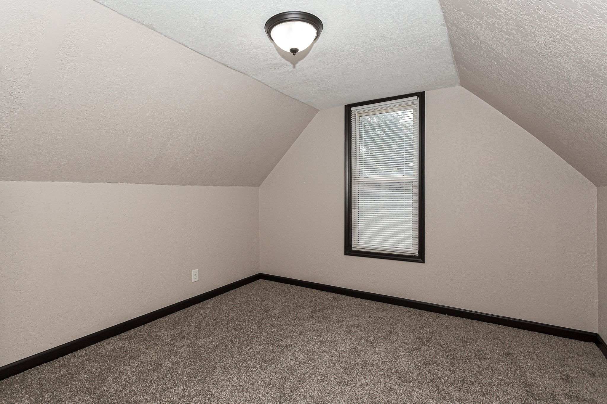 2522 5th Ave, Moline, IL, Image 16