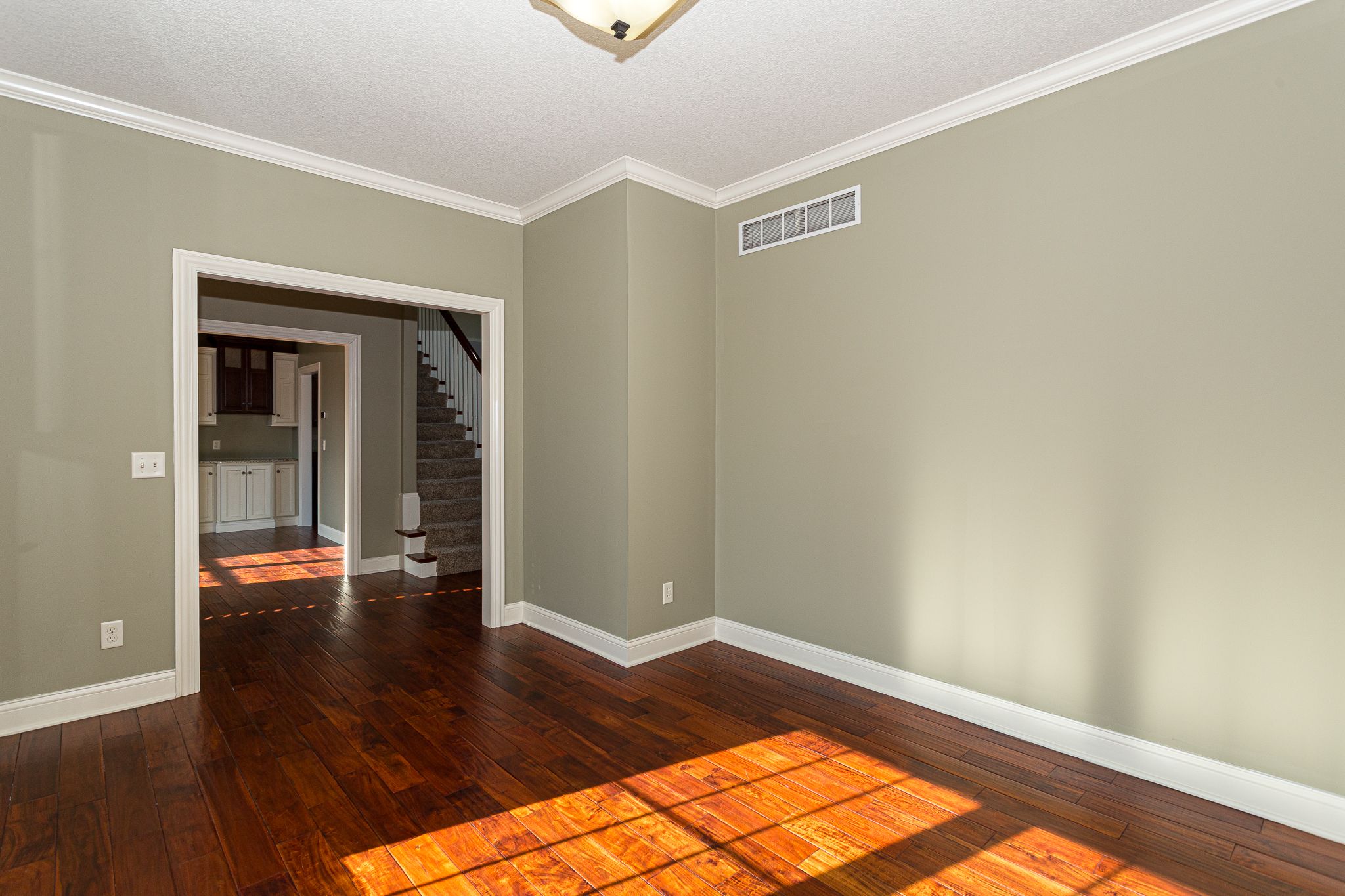 3196 Westminster Rd,&nbsp;Bettendorf,&nbsp;IA,&nbsp;Image&nbsp;17