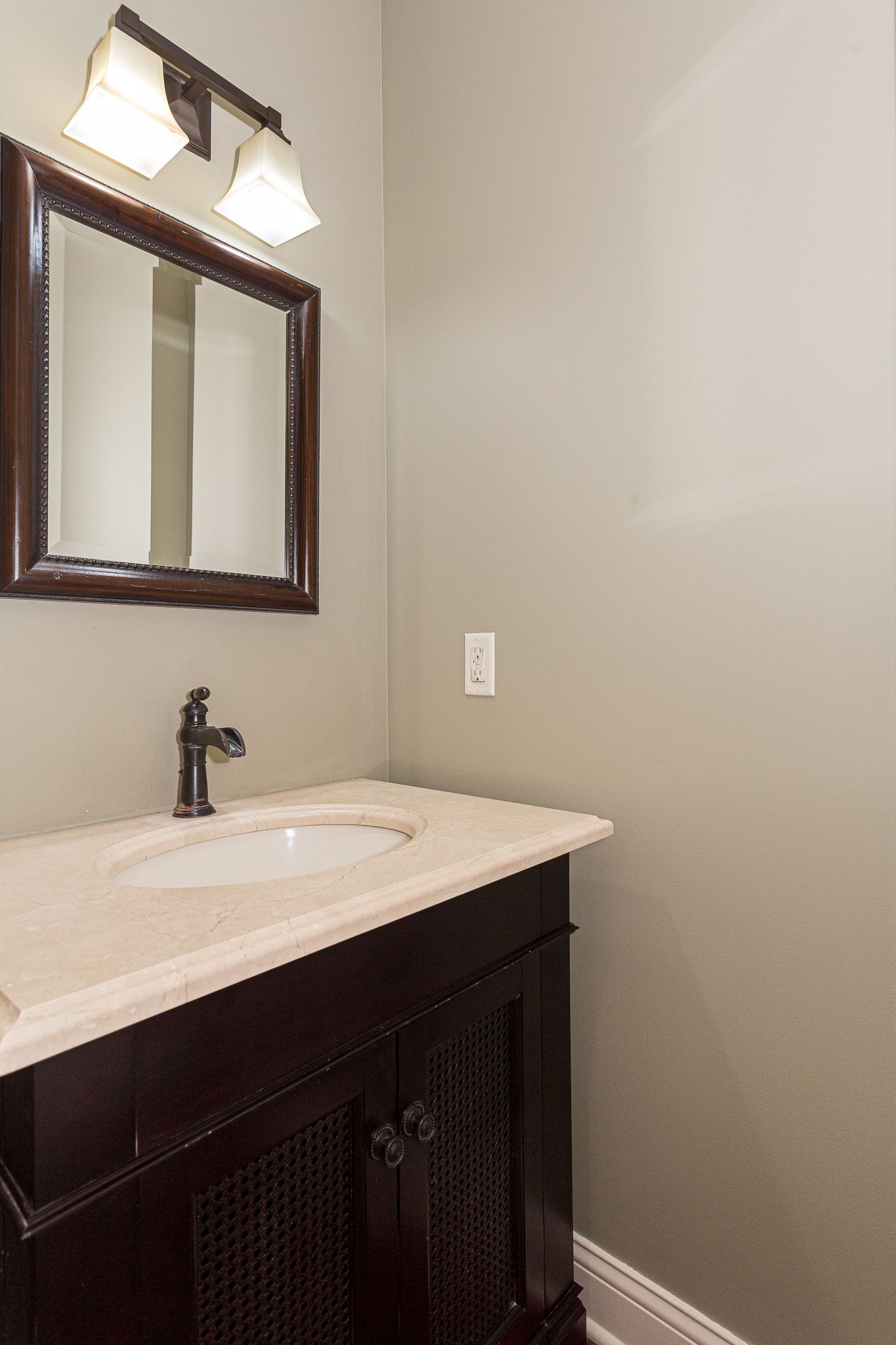 3196 Westminster Rd,&nbsp;Bettendorf,&nbsp;IA,&nbsp;Image&nbsp;25