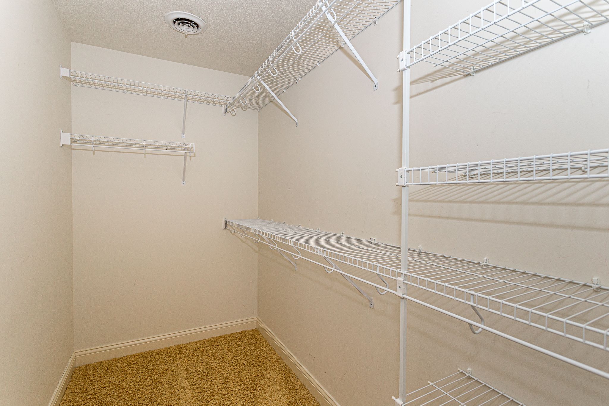 3196 Westminster Rd,&nbsp;Bettendorf,&nbsp;IA,&nbsp;Image&nbsp;36