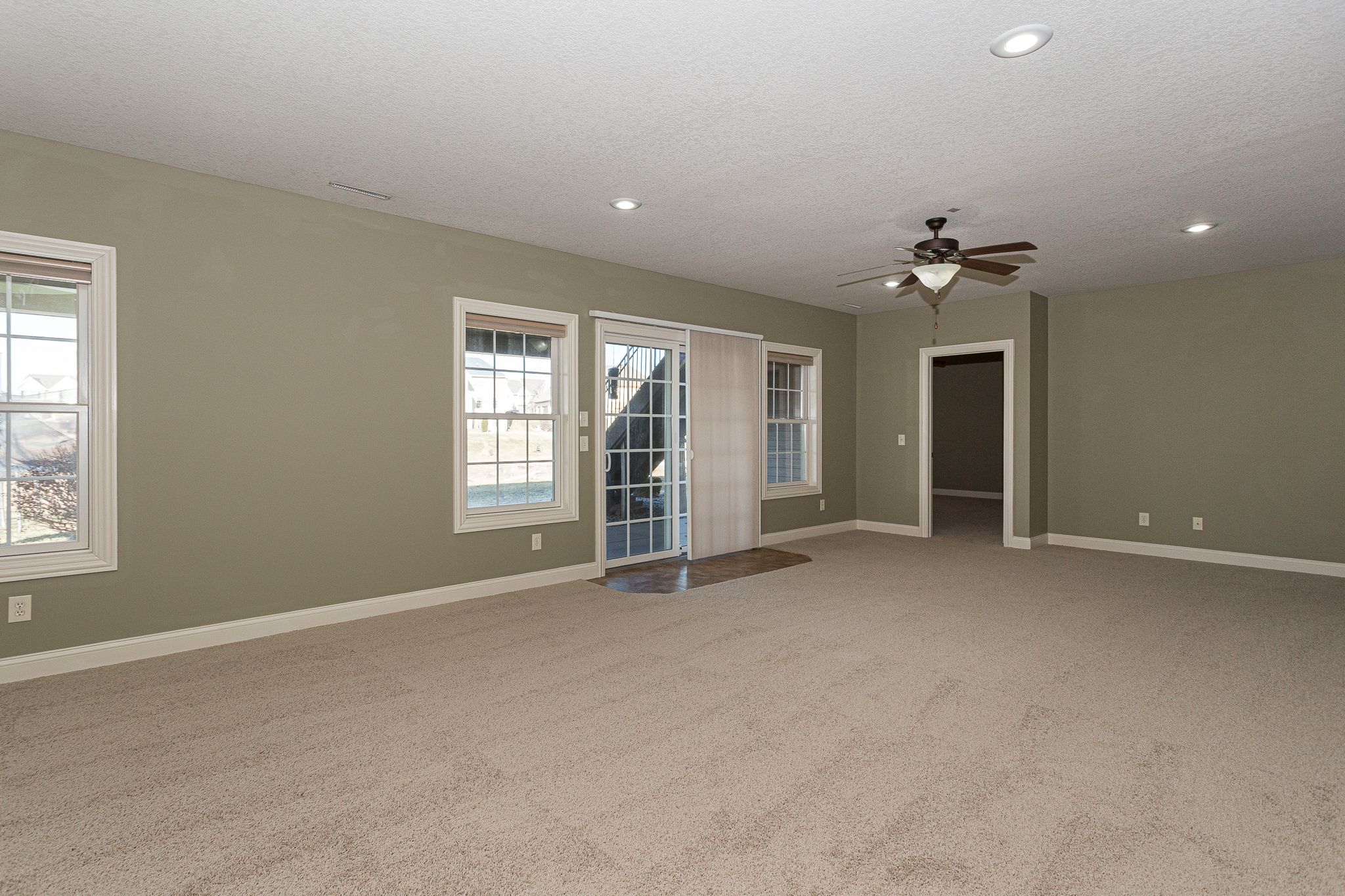 3196 Westminster Rd,&nbsp;Bettendorf,&nbsp;IA,&nbsp;Image&nbsp;42