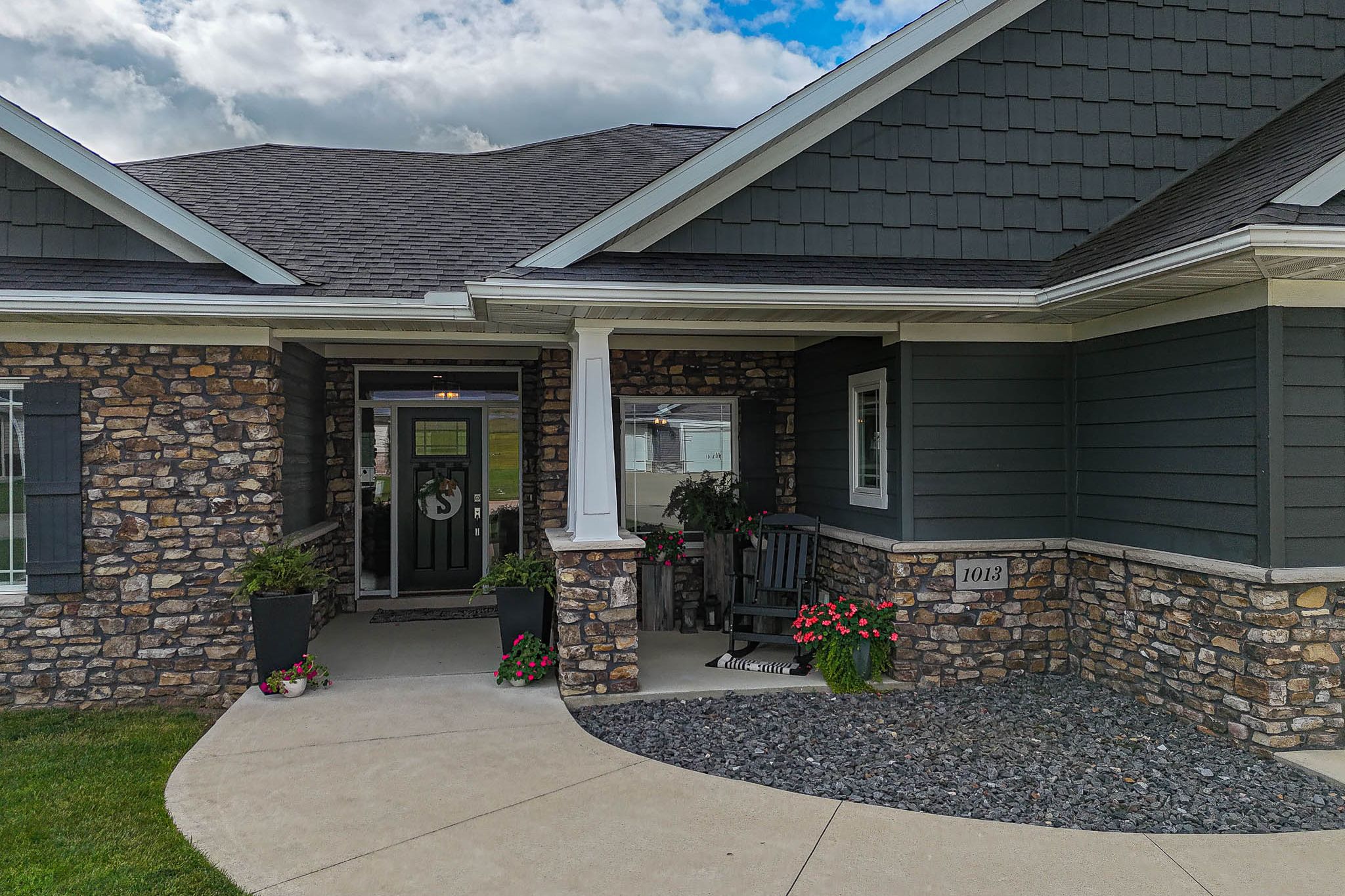 1013 Clare Court Northwest, Cascade, IA, Image 1