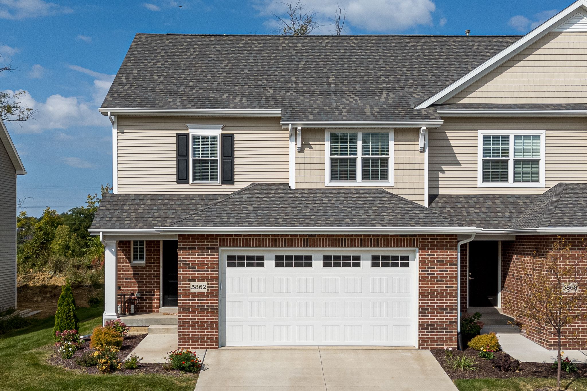 3862 Orchard Dr, Bettendorf, IA, Image 0
