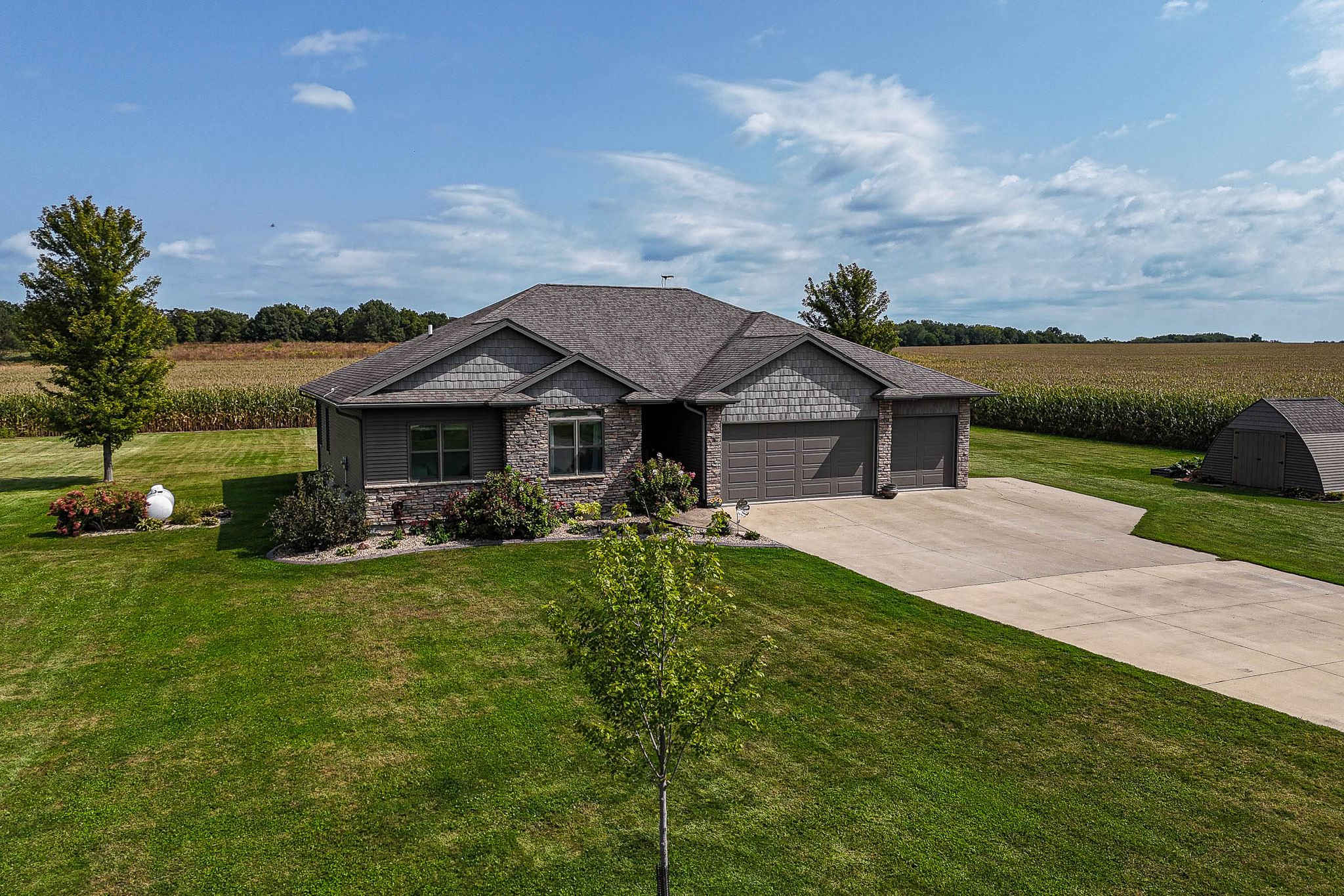 1828 160th Ave, Manchester, IA, Image 31