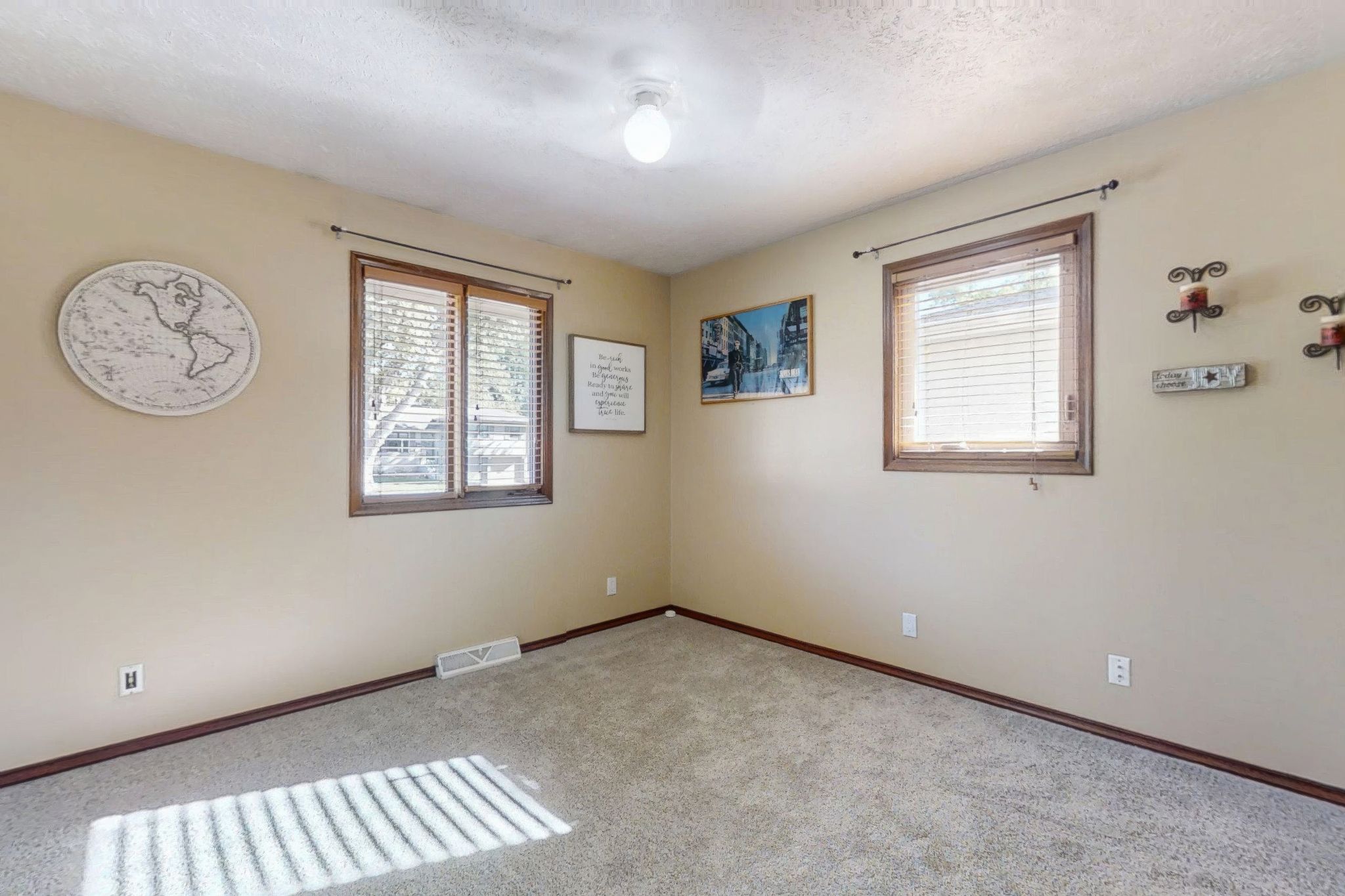 12217 Sandra Cir, Omaha, NE, Image 15