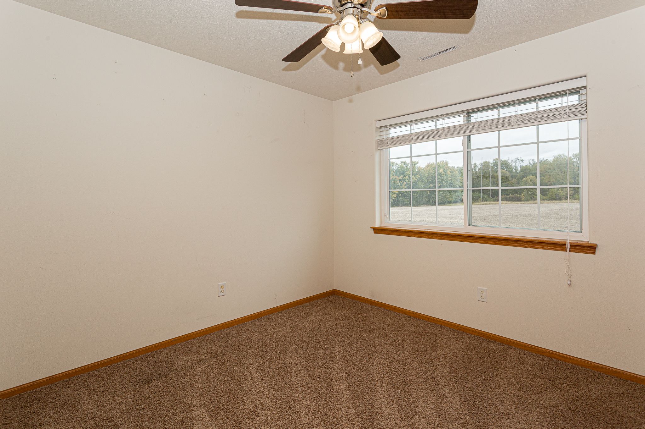 1570 Savannah Circle, Davenport, IA, Image 21