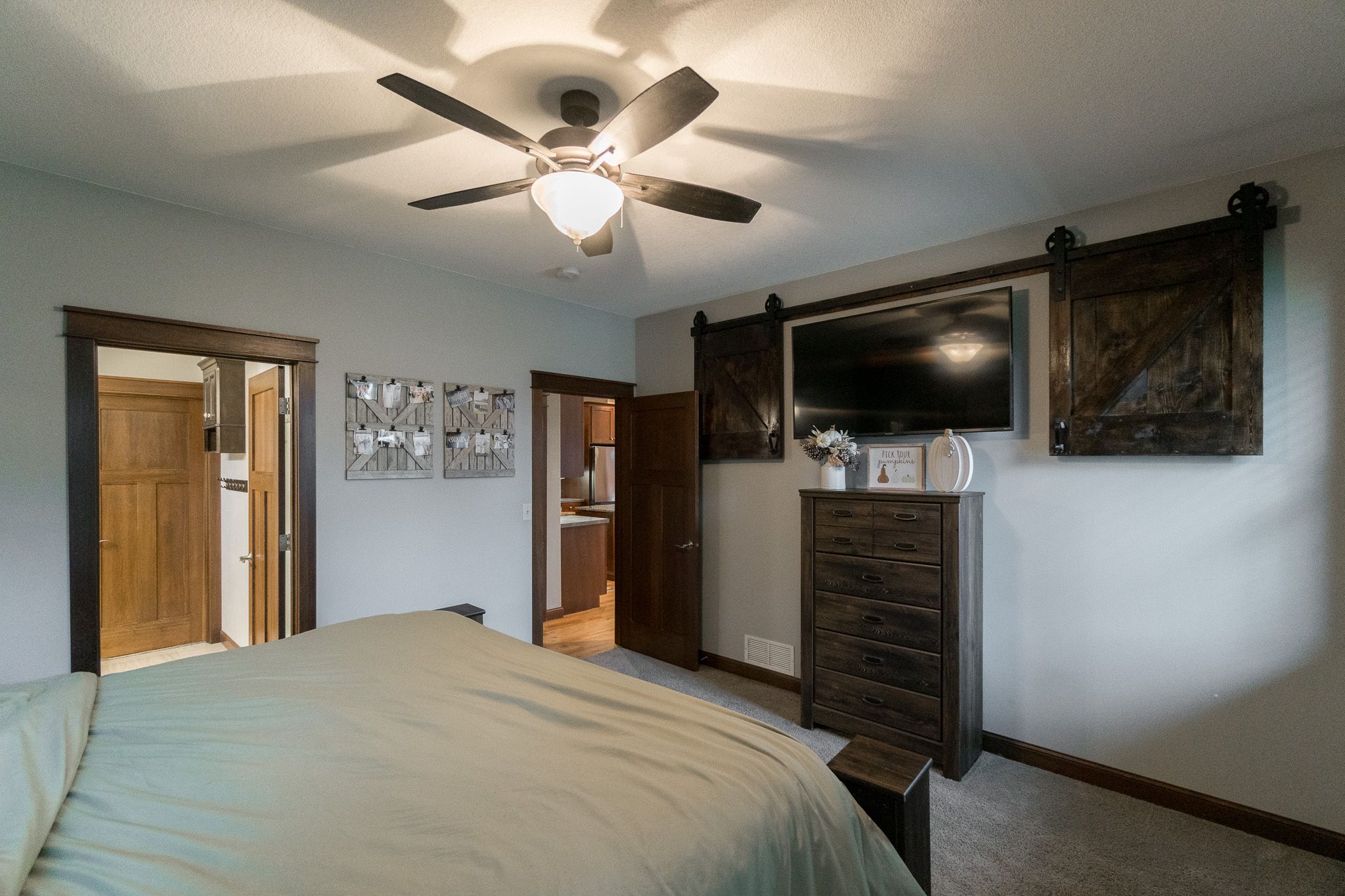 1034 Emerald Court, Marion, IA, Image 11
