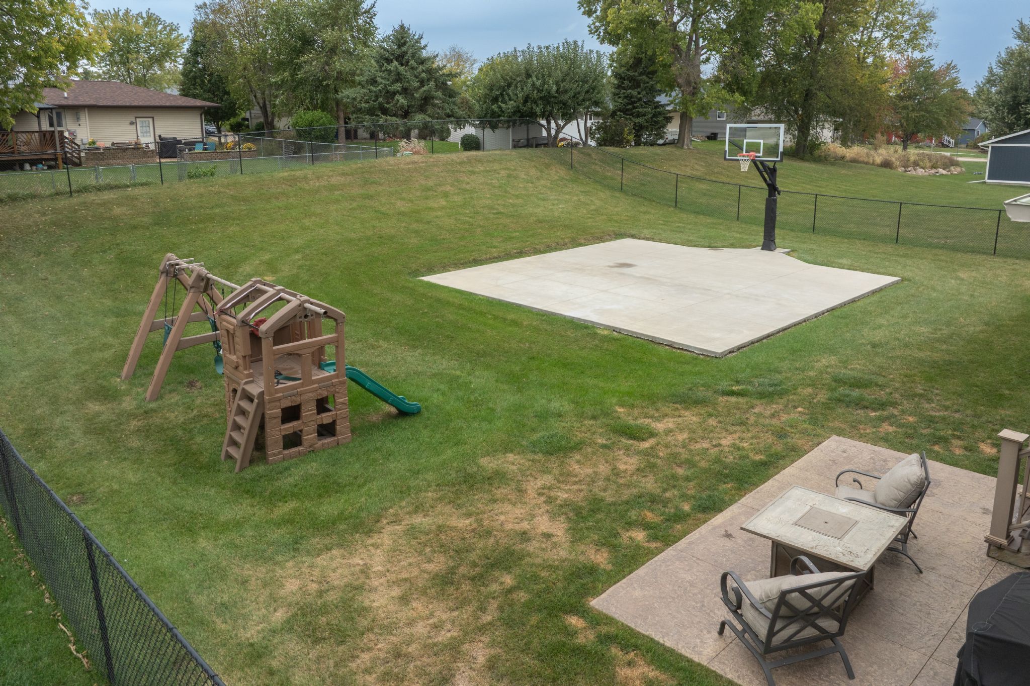 1034 Emerald Court, Marion, IA, Image 32