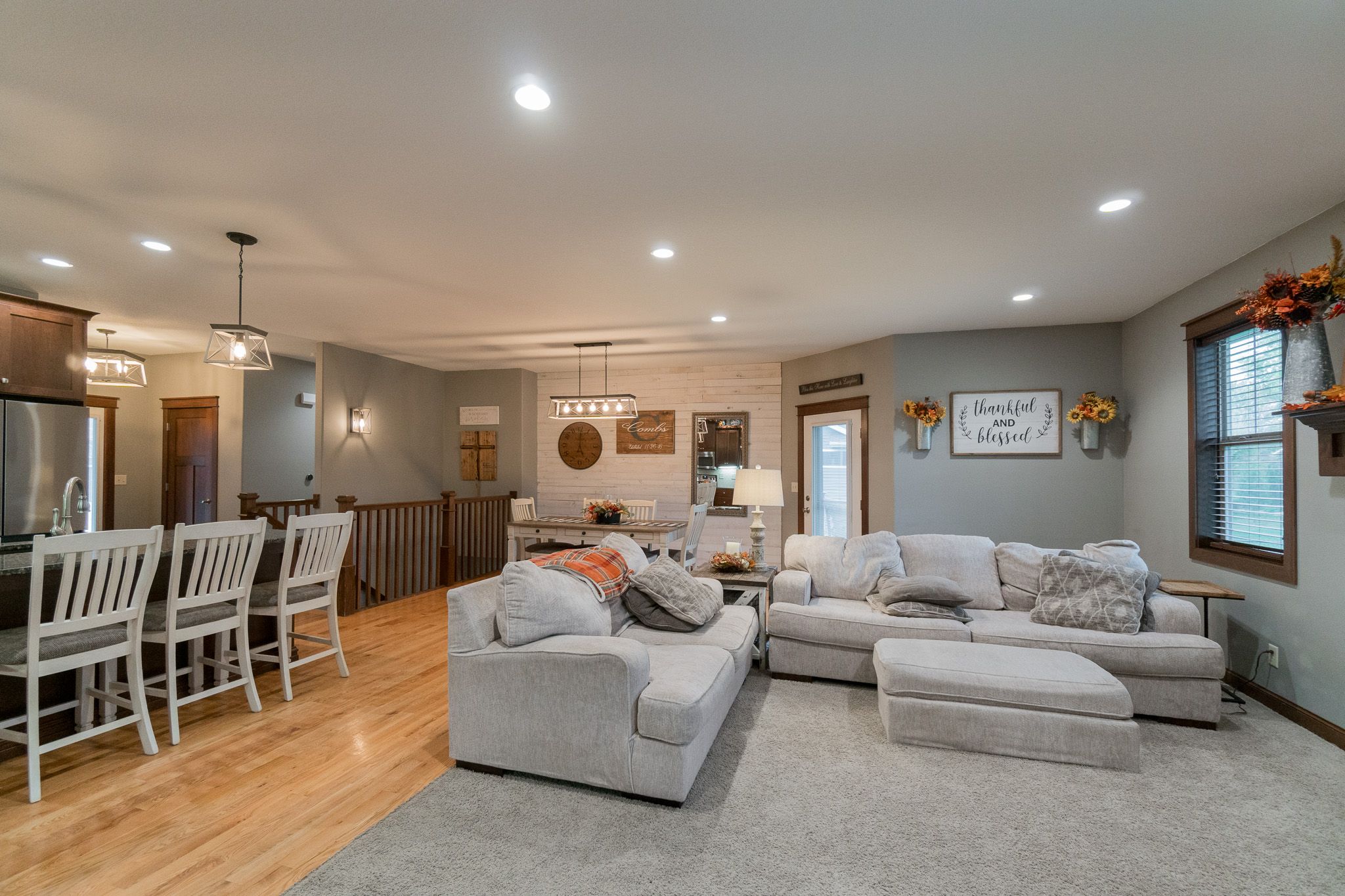 1034 Emerald Court, Marion, IA, Image 3