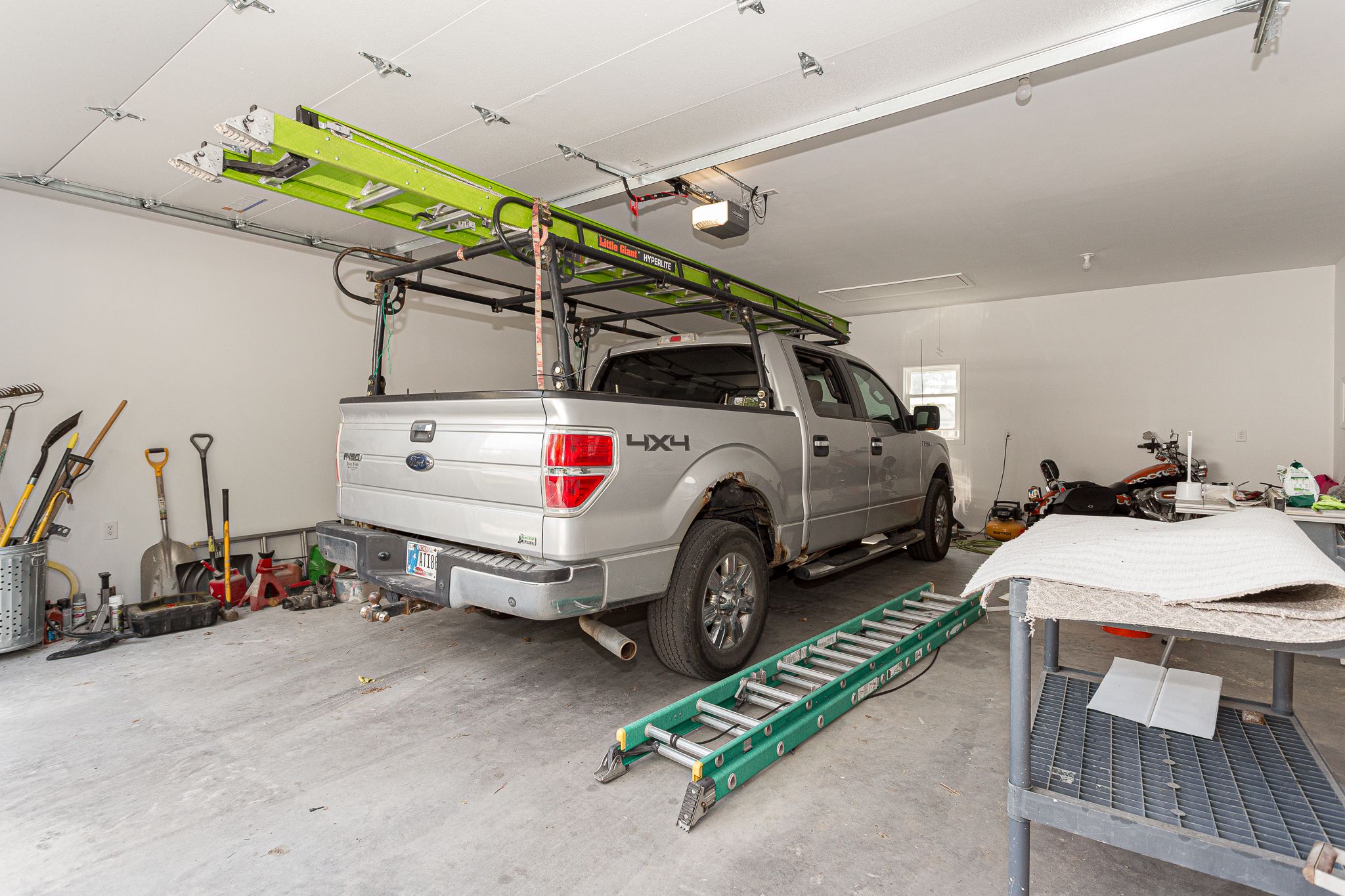 1002 E High St, Davenport, IA, Image 26