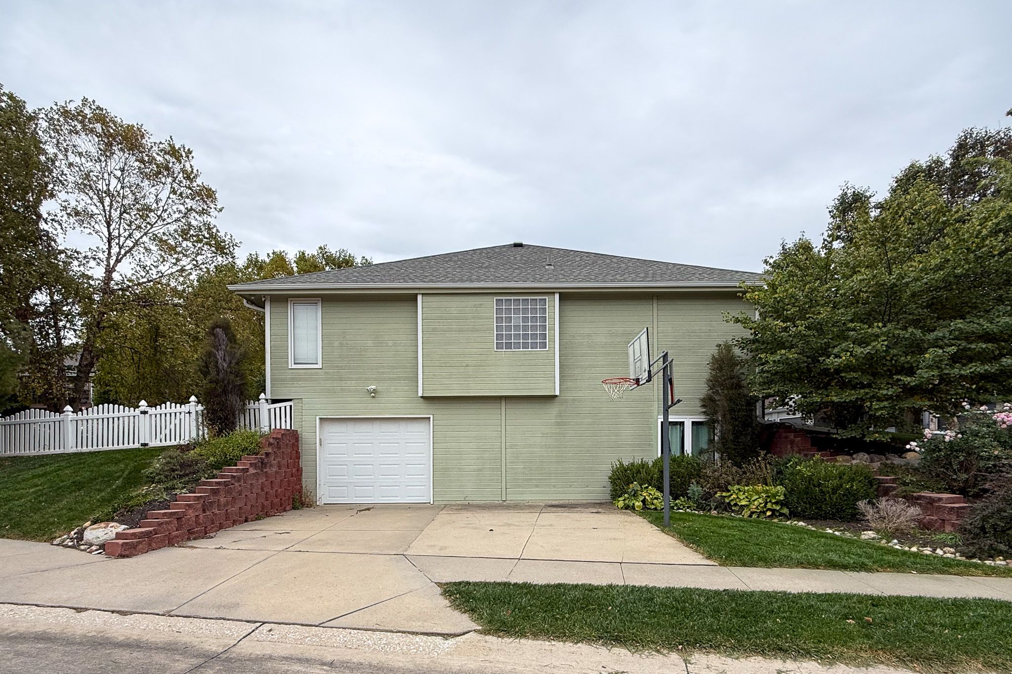 17534 J St, Omaha, NE, Image 25