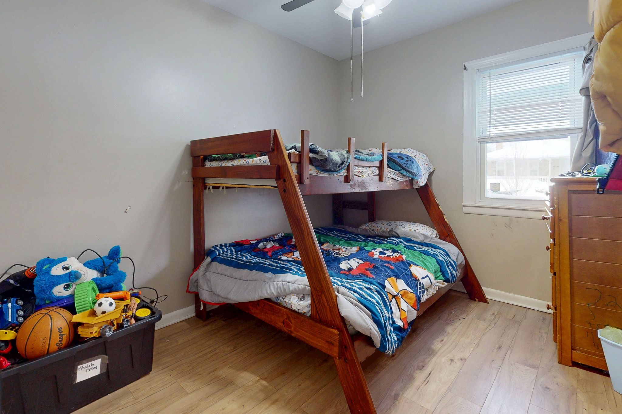 9516 S. Yale Ave.,&nbsp;Chicago,&nbsp;IL,&nbsp;Image&nbsp;11