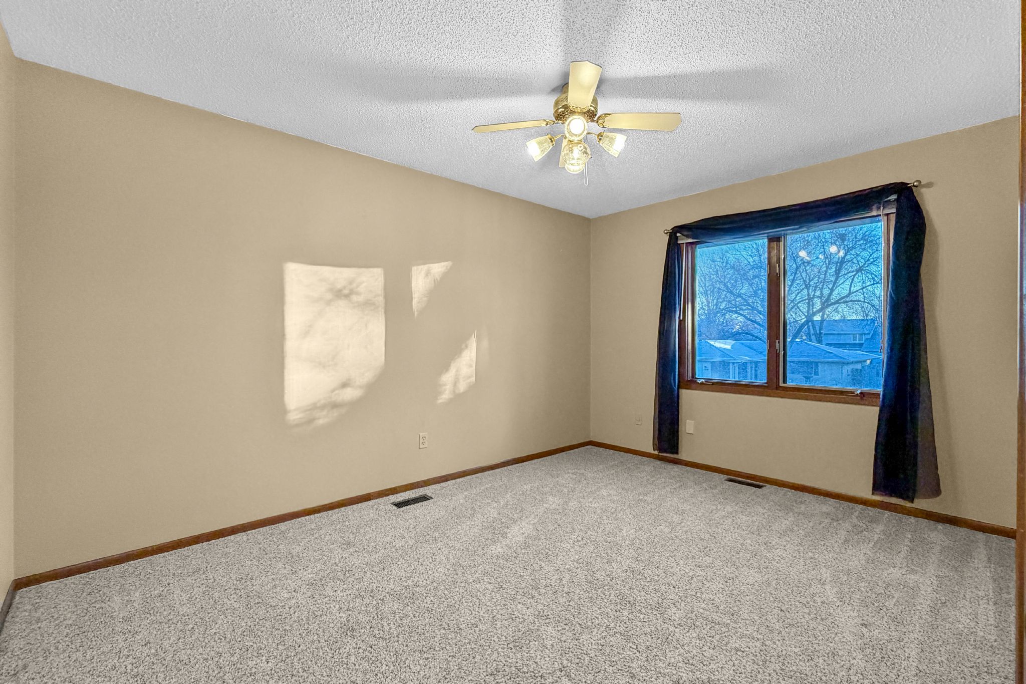 1362 NW 90th Ct,&nbsp;Clive,&nbsp;IA,&nbsp;Image&nbsp;14