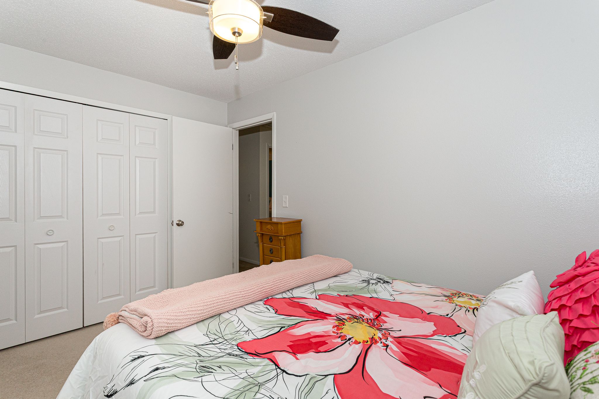 3024 Willowwood Dr,&nbsp;Bettendorf,&nbsp;IA,&nbsp;Image&nbsp;20