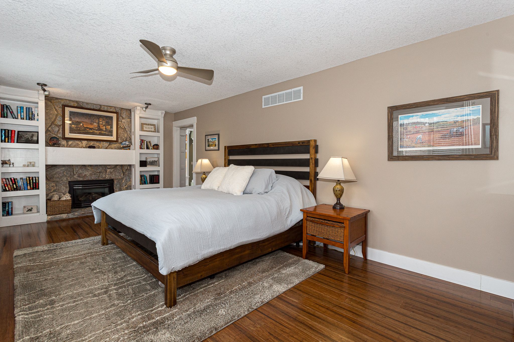 28014 230th St,&nbsp;LeClaire,&nbsp;IA,&nbsp;Image&nbsp;22