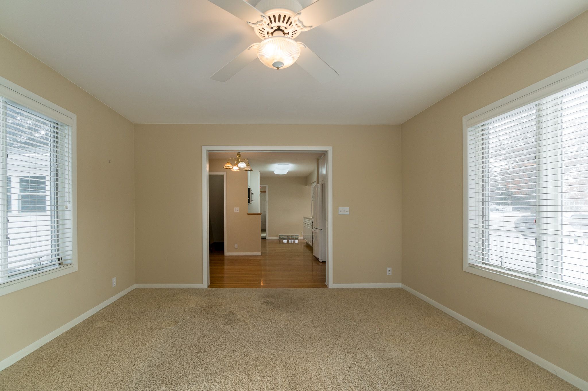 295 N Mentzer Rd,&nbsp;Robins,&nbsp;IA,&nbsp;Image&nbsp;2
