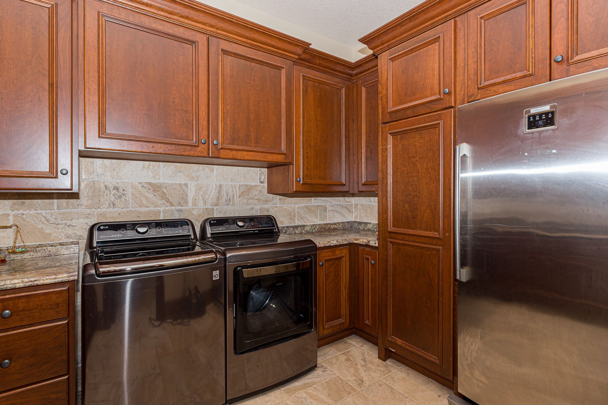 1302 Woodland Ln,&nbsp;Le Claire,&nbsp;IA,&nbsp;Image&nbsp;25