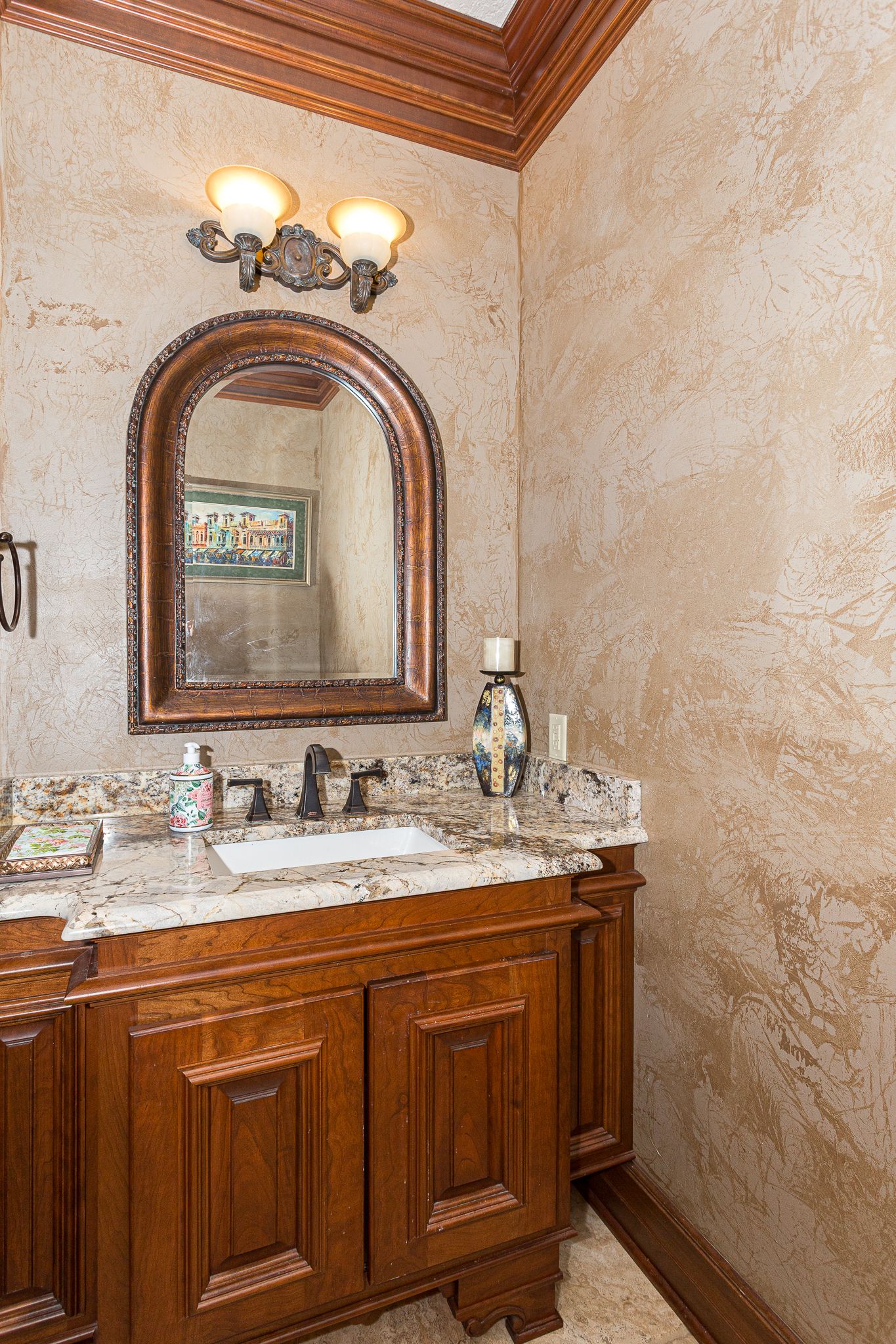 1302 Woodland Ln,&nbsp;Le Claire,&nbsp;IA,&nbsp;Image&nbsp;29