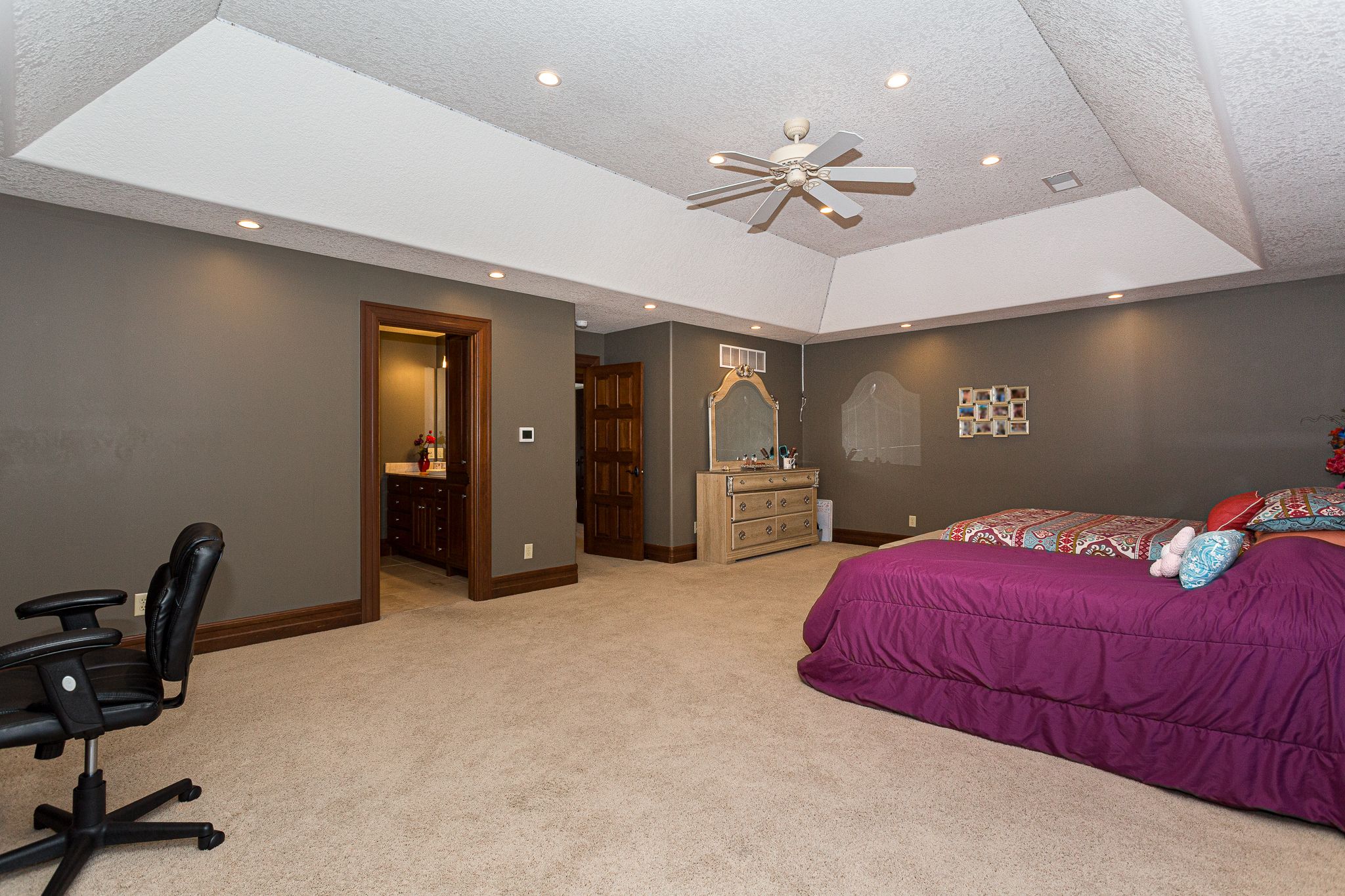 1302 Woodland Ln,&nbsp;Le Claire,&nbsp;IA,&nbsp;Image&nbsp;35