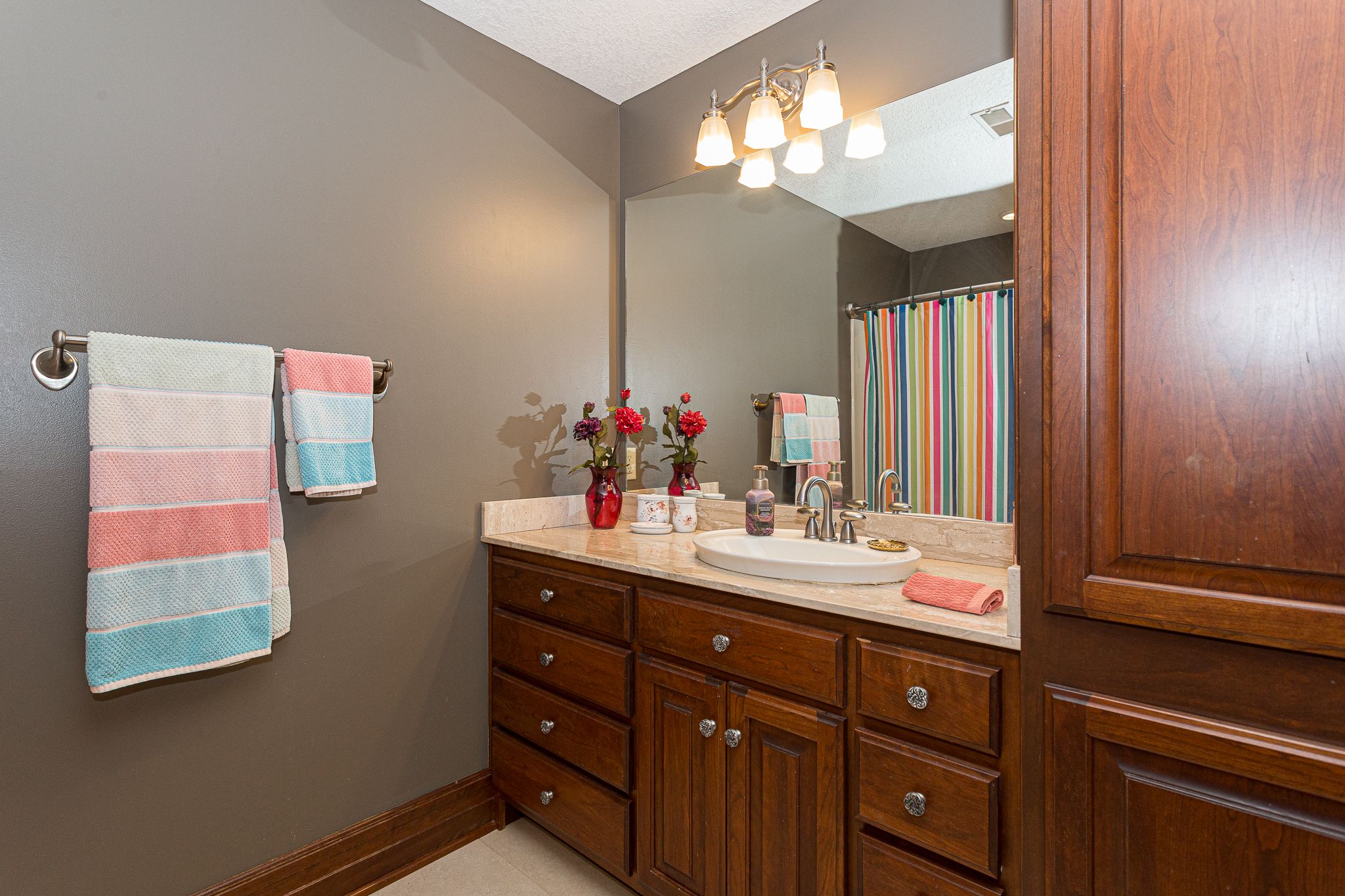 1302 Woodland Ln,&nbsp;Le Claire,&nbsp;IA,&nbsp;Image&nbsp;36