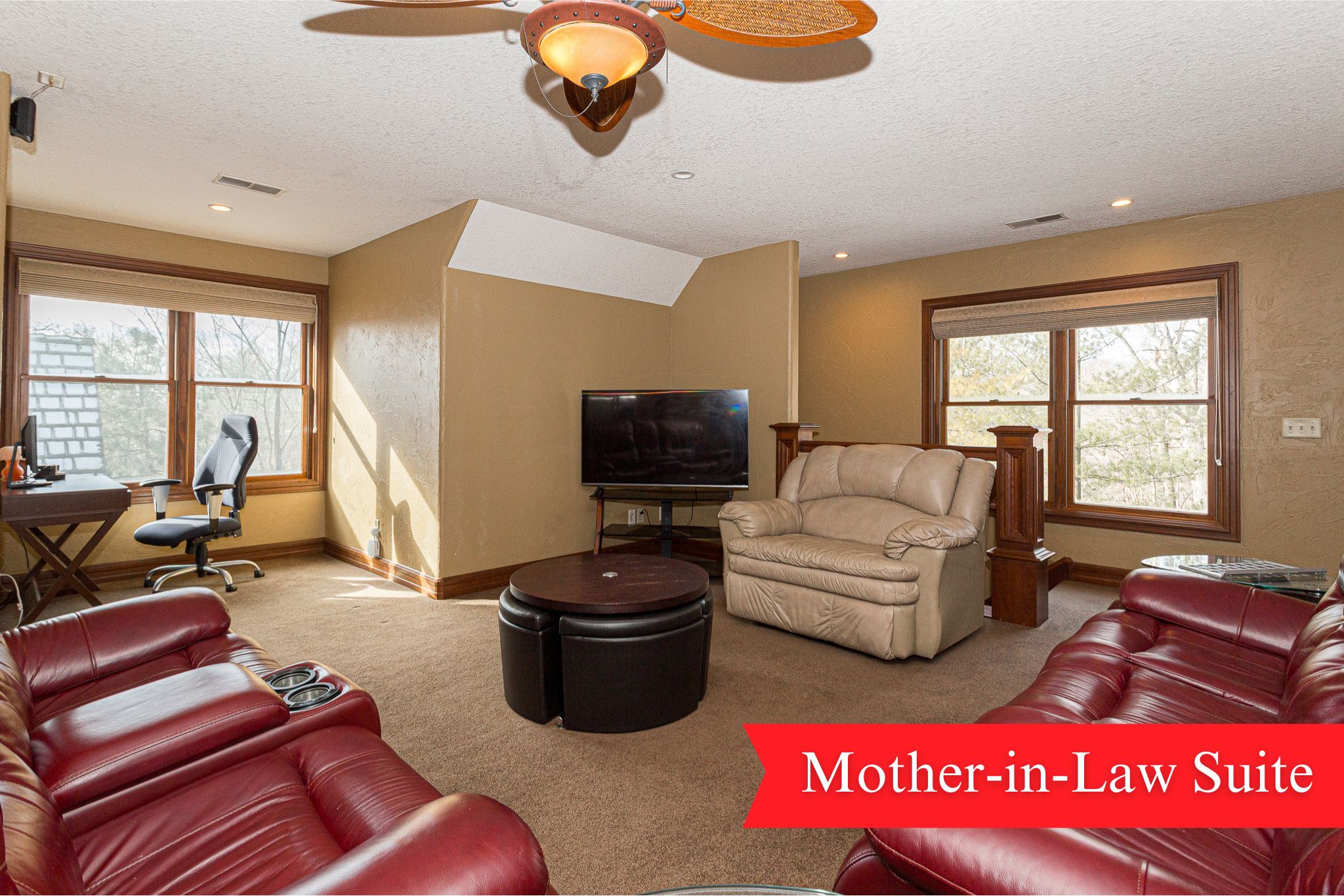 1302 Woodland Ln,&nbsp;Le Claire,&nbsp;IA,&nbsp;Image&nbsp;56