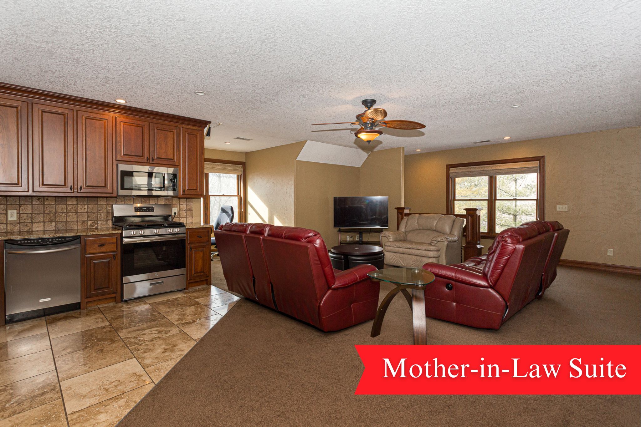 1302 Woodland Ln,&nbsp;Le Claire,&nbsp;IA,&nbsp;Image&nbsp;59