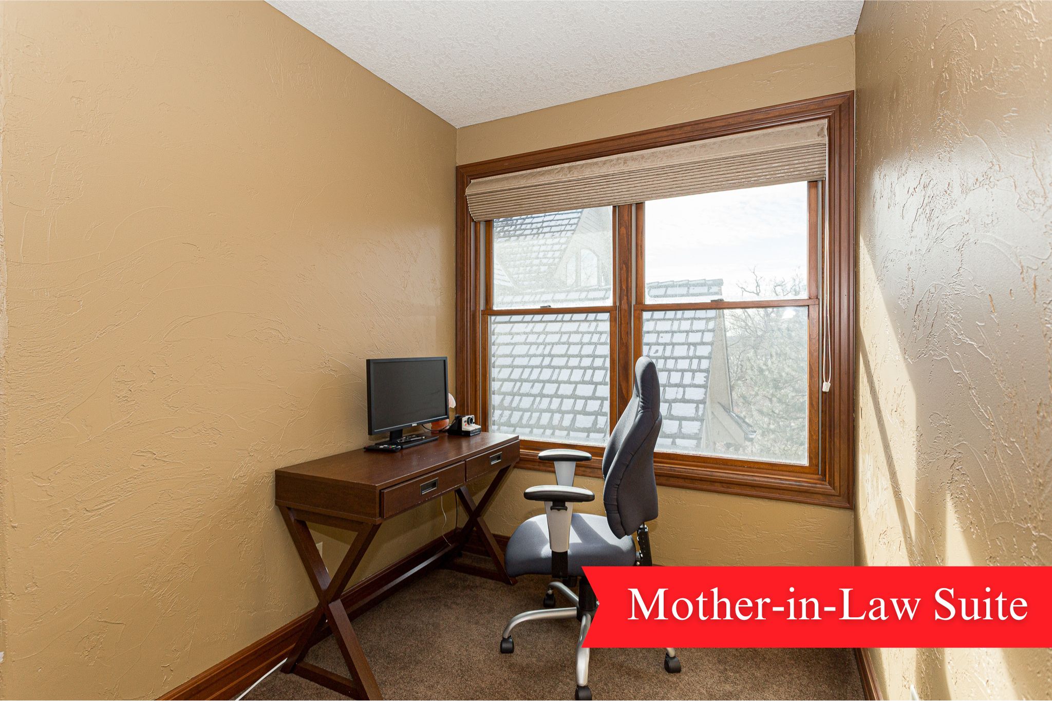 1302 Woodland Ln,&nbsp;Le Claire,&nbsp;IA,&nbsp;Image&nbsp;65